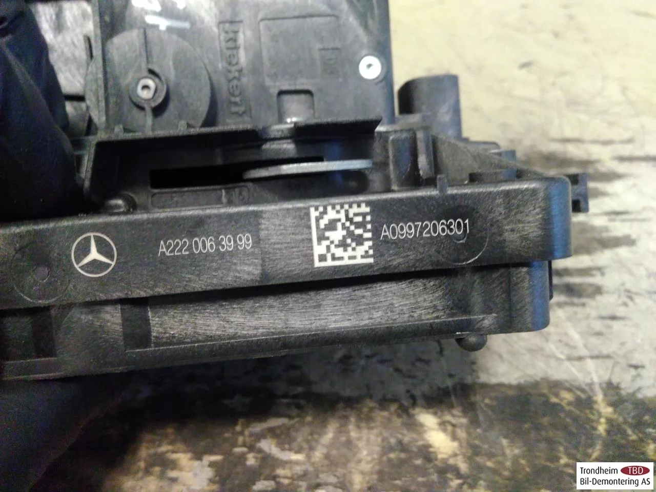 Mercedes EQC 2020- Ajtózár ház nézet 2