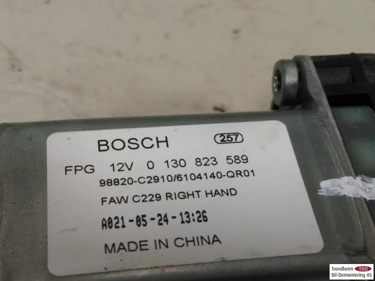 Hongqi E-HS9 2022- Ablakemelő motor nézet 3