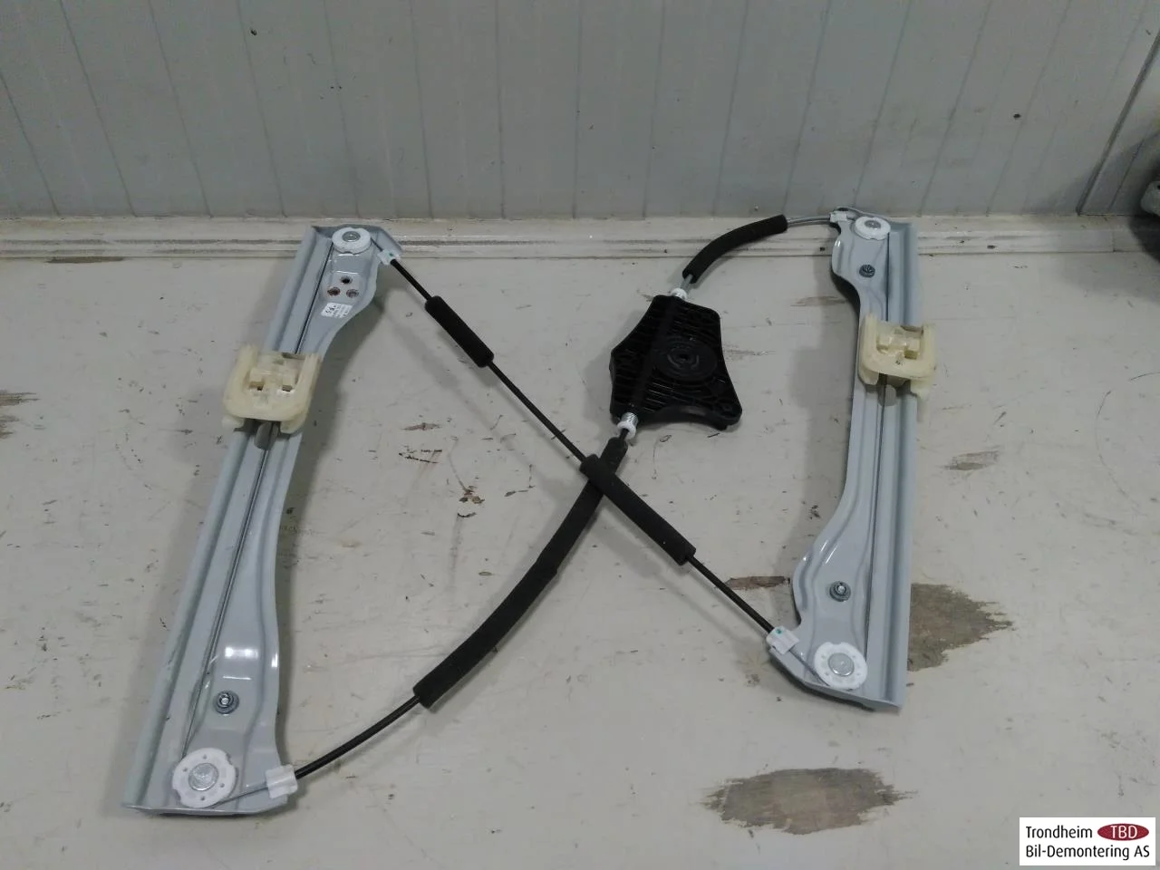 Hongqi E-HS9 2022- Electric window regulator, complete view 2