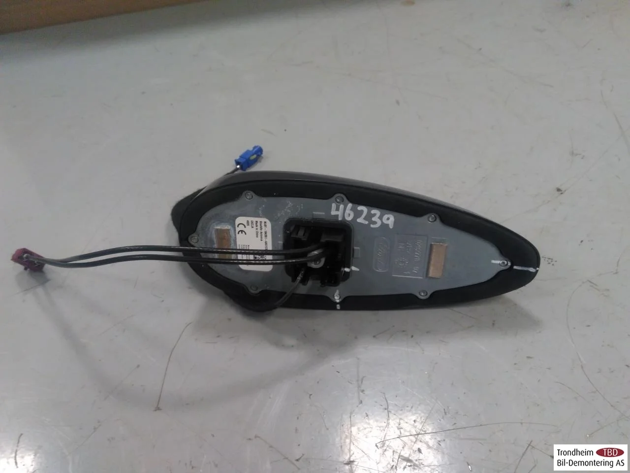Ford MUSTANG MACH-E 2021- Antenna nézet 3