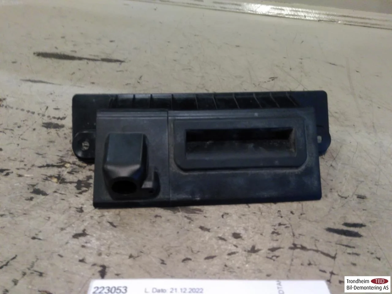 Audi E-TRON GT FW 2021- Tailgate exterior handle