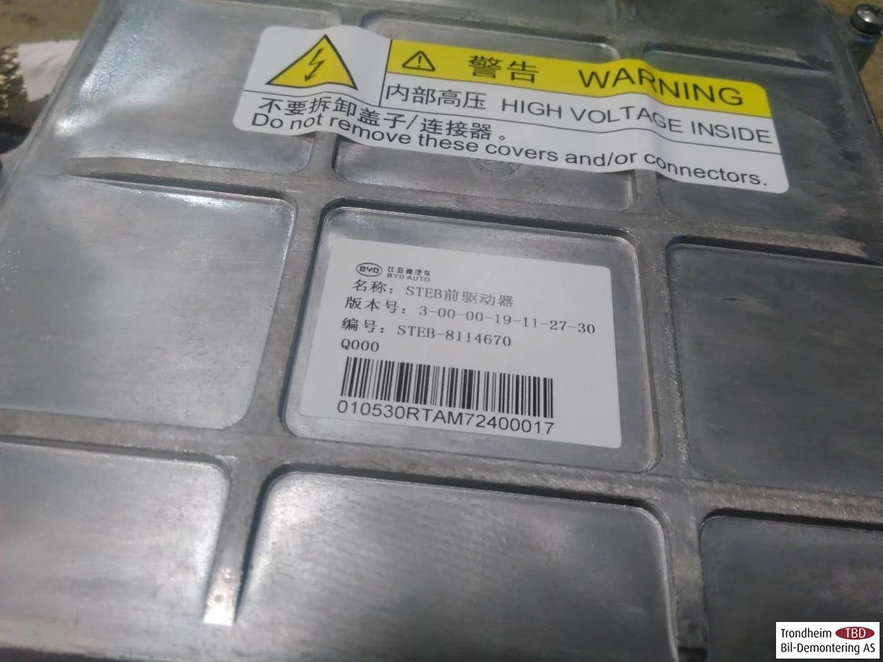Byd TANG 2021->> Inverter, 12-220V nézet 3
