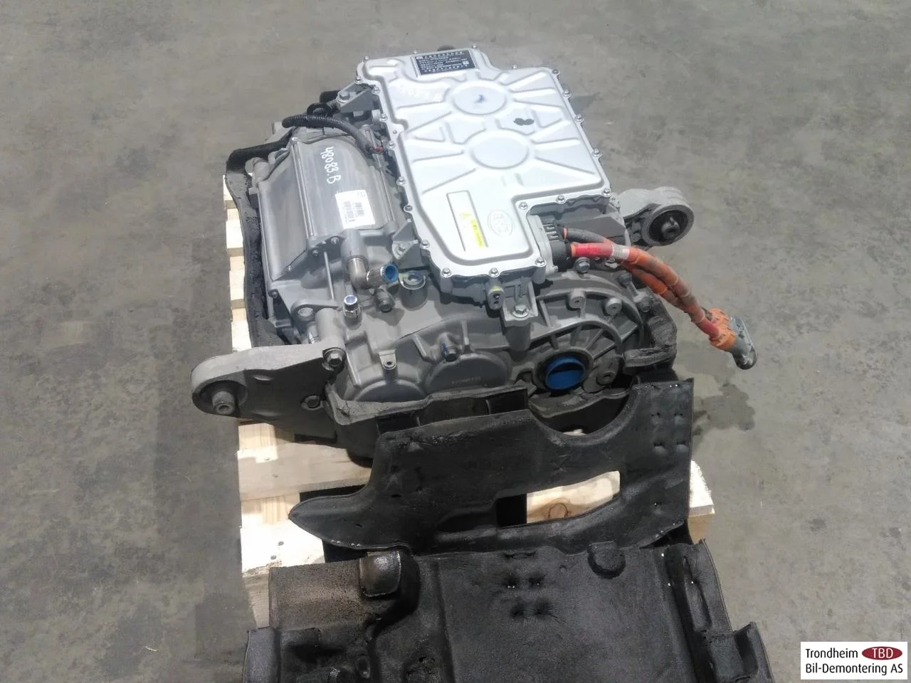 Byd TANG 2021->> Elektromos motor, hátsó nézet 4