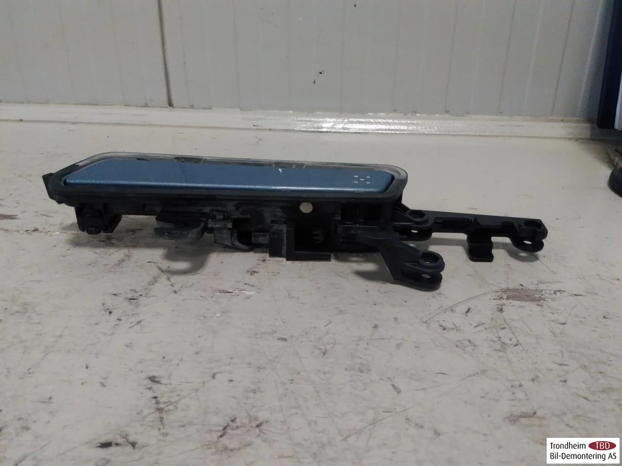 Hyundai IONIQ 5 NE 2022- Left exterior door handle view 2