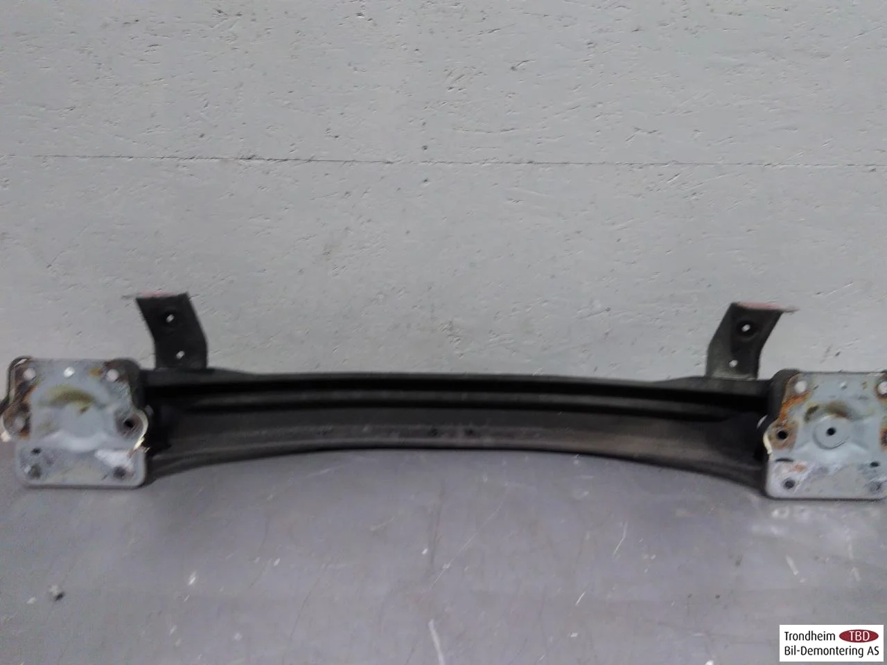 Byd TANG 2021->> Bumper reinforcement beam, rear view 2