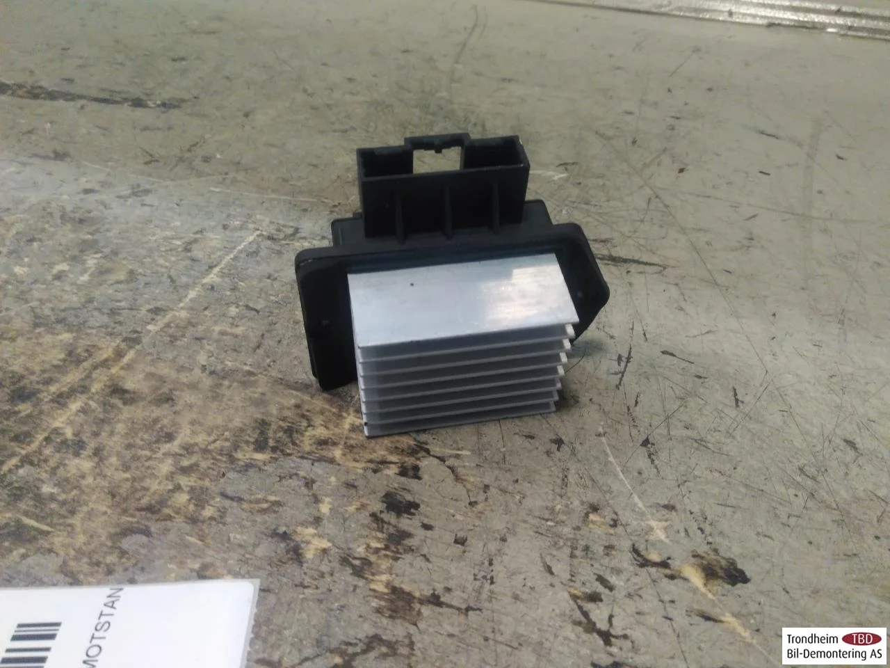 Byd TANG 2021->> Fűtésventilátor előtét ellenállás