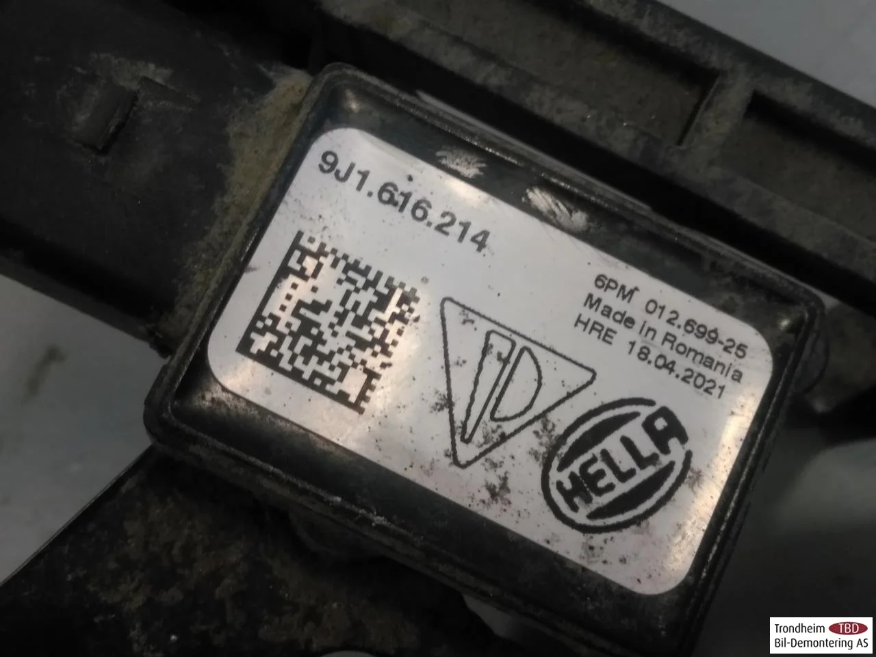 Audi E-TRON GT FW 2021- Level control / air suspension sensor view 3