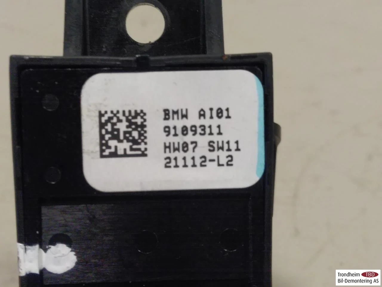 BMW IX3 G08 2021-25 Rögzítőfék kapcsoló nézet 4