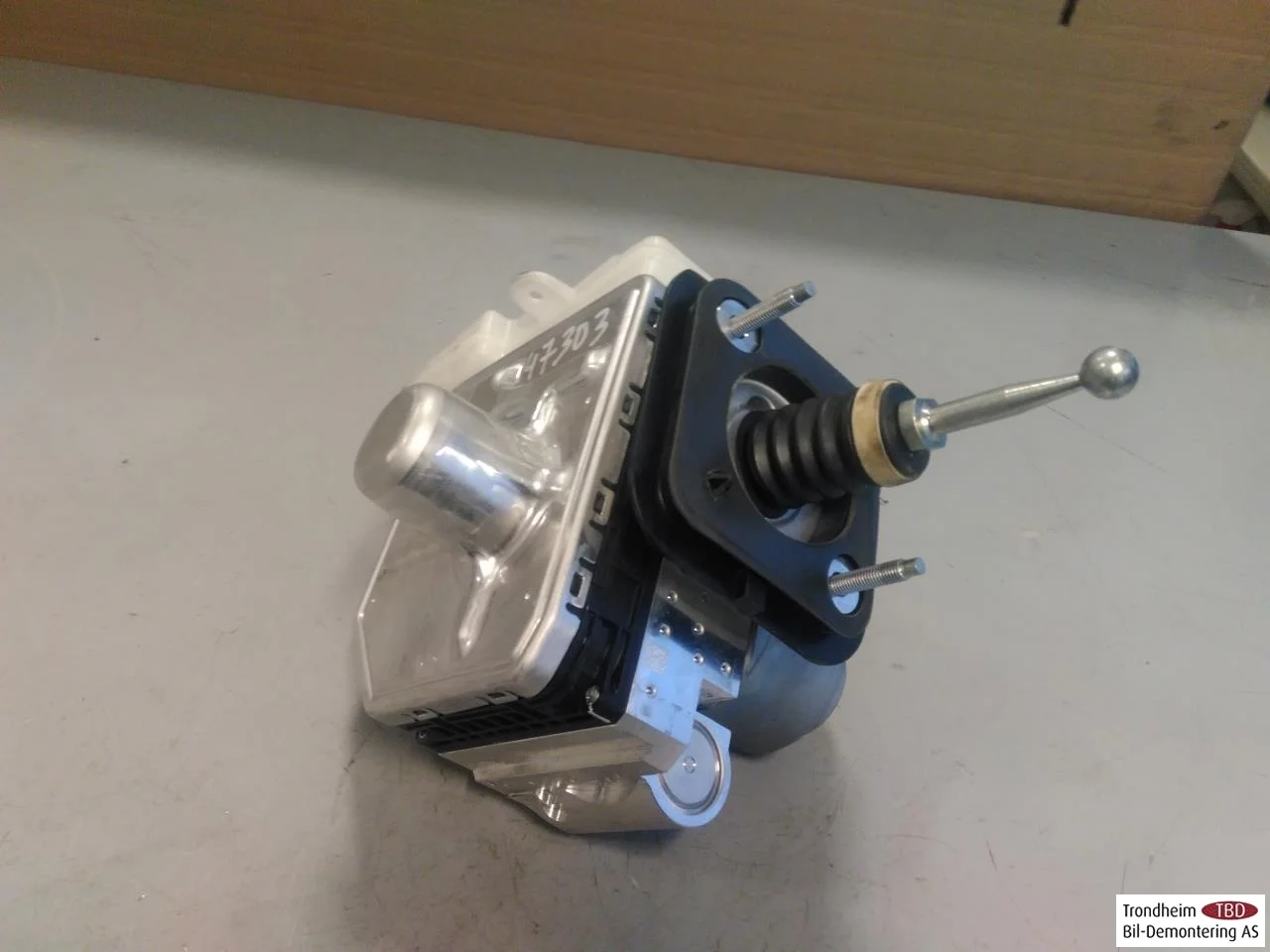 BMW IX3 G08 2021-25 ABS hydraulic unit view 3