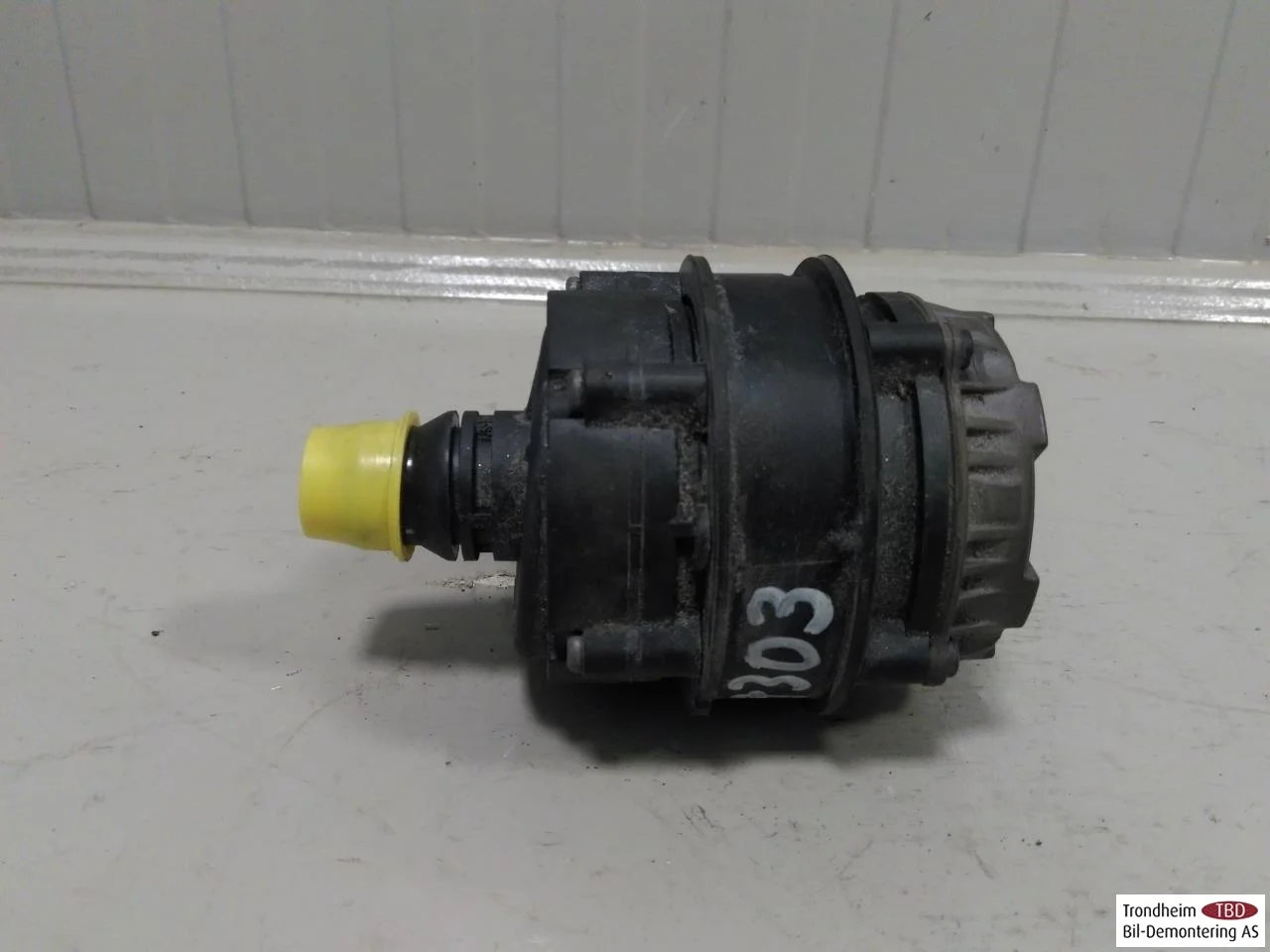 BMW IX3 G08 2021-25 Keringtetőszivattyú nézet 2