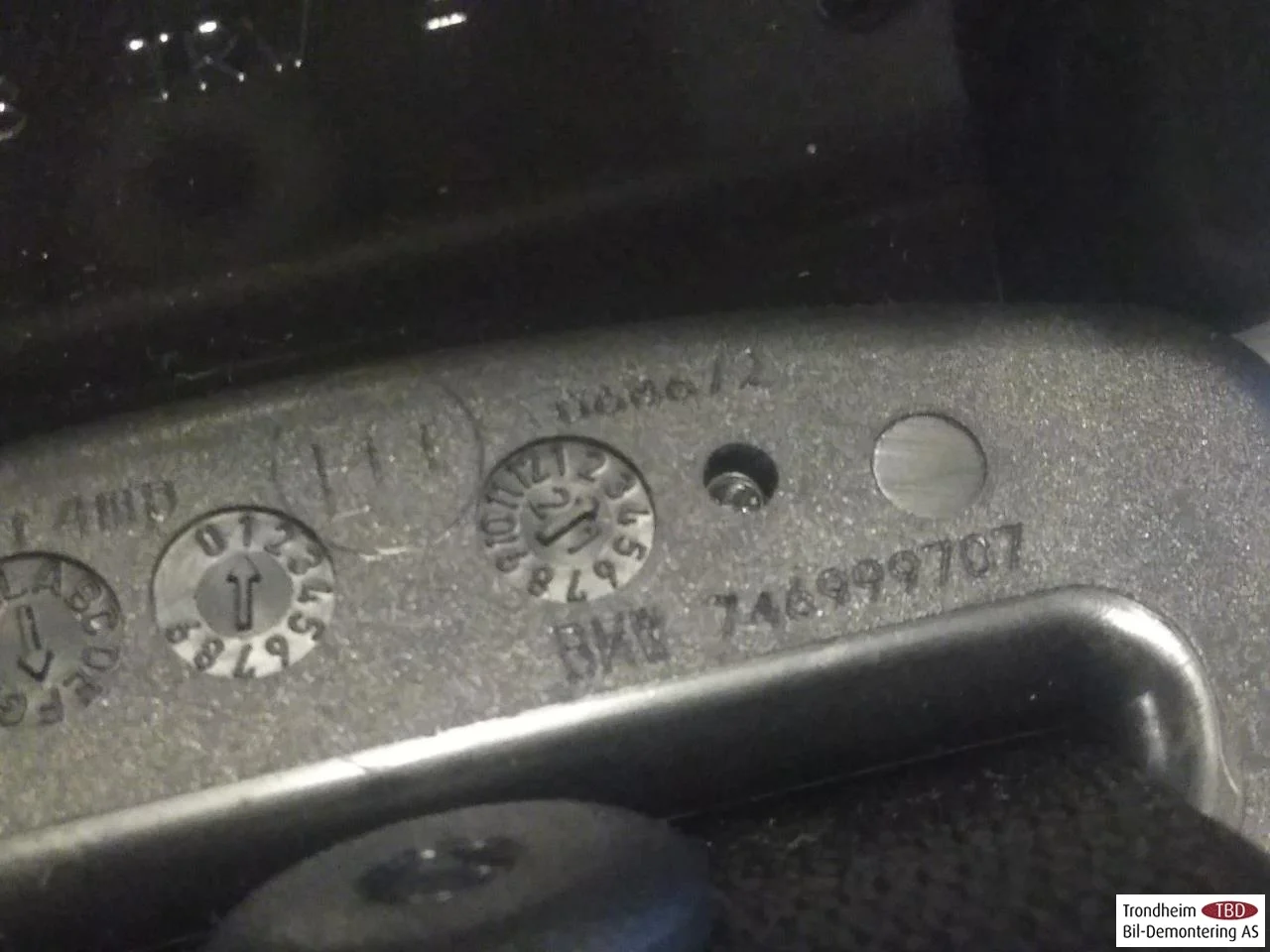 BMW IX3 G08 2021-25 Biztonsági öv, hátsó, bal nézet 3