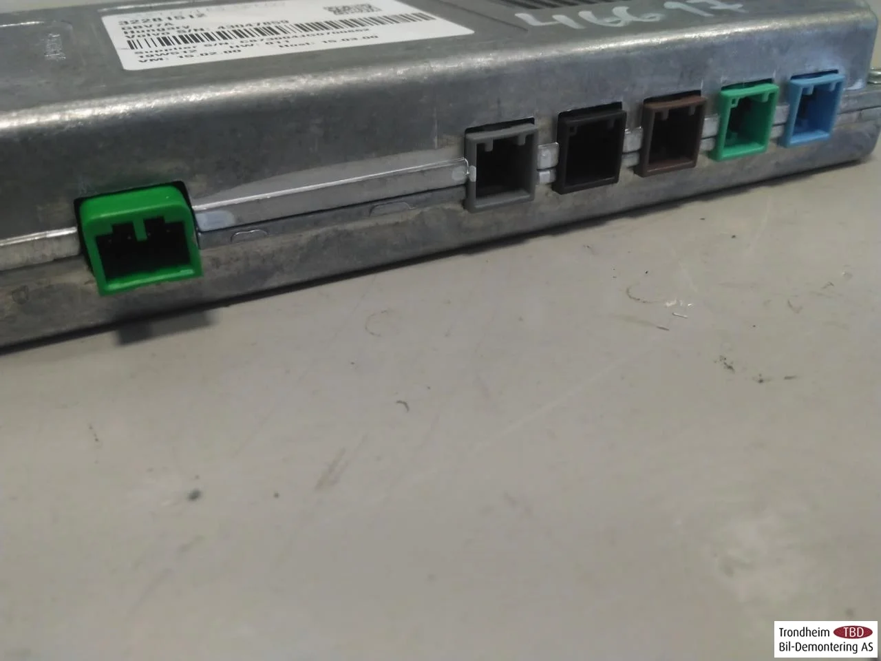 Polestar 2 2020- Vezérlőegység, parkolássegéd nézet 2