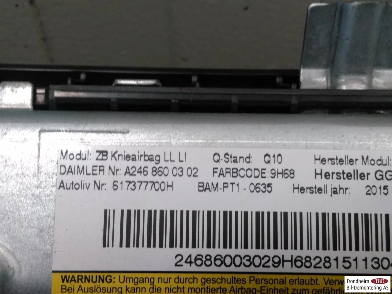 Mercedes B 180-200 W246/W242 2012-19 Légzsák, térd nézet 3