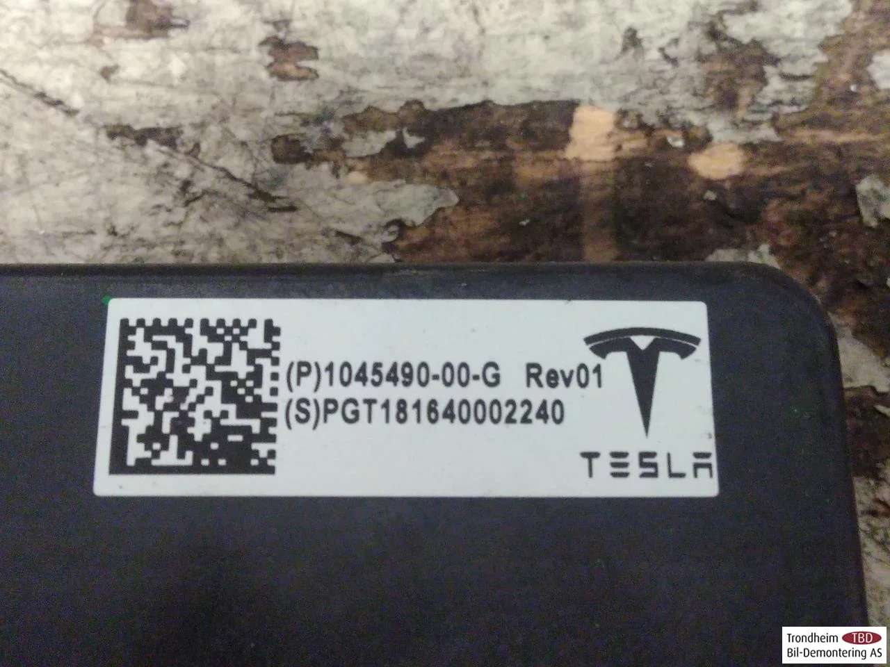 Tesla MODEL X 2016- Vezérlőegység, ajtó nézet 3