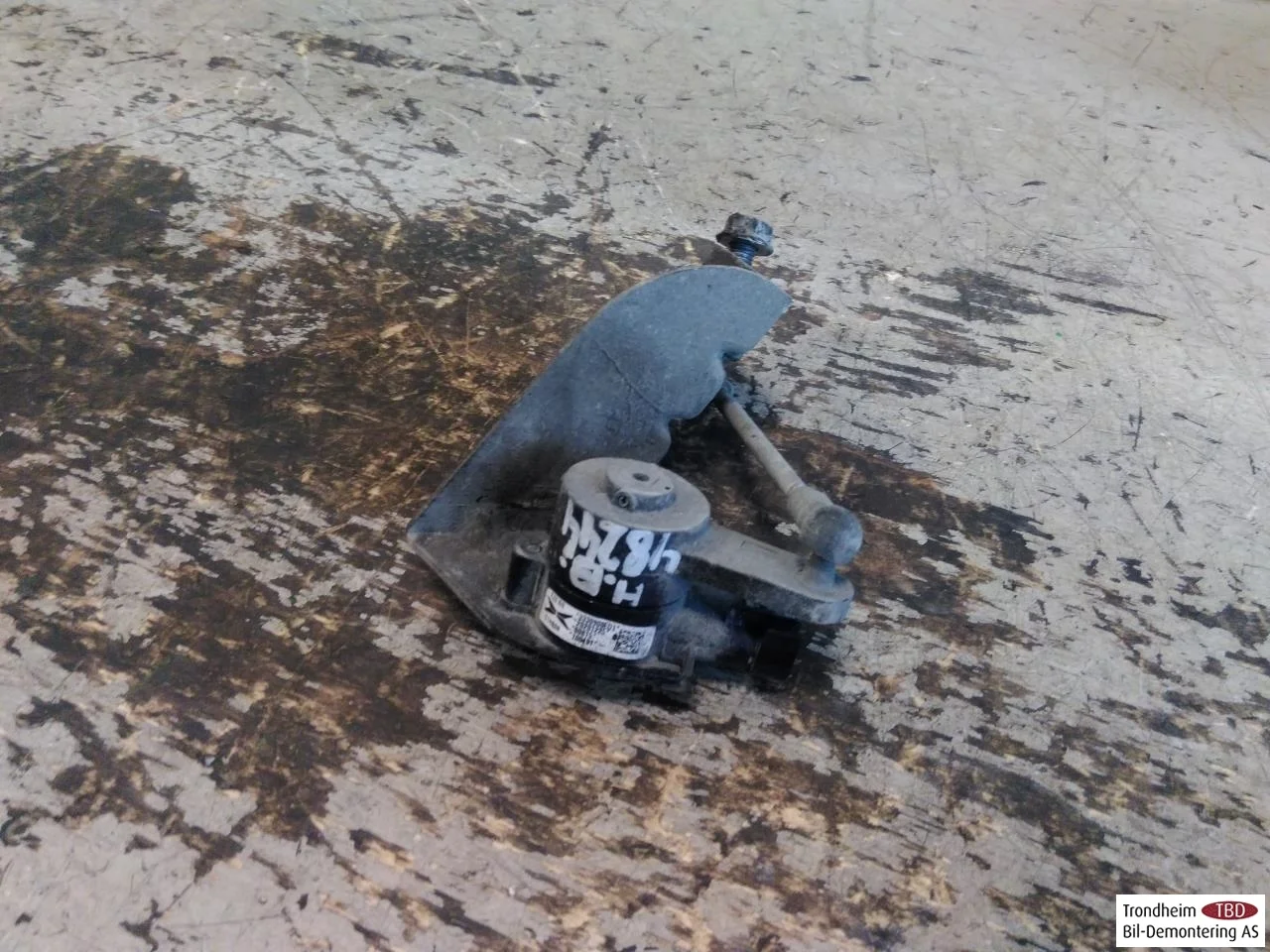 Xpeng P7 2022- Level control / air suspension sensor