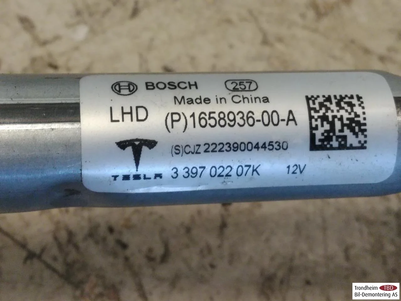 Tesla MODEL Y 2021- Ablaktörlő áttétel, szélvédő nézet 4