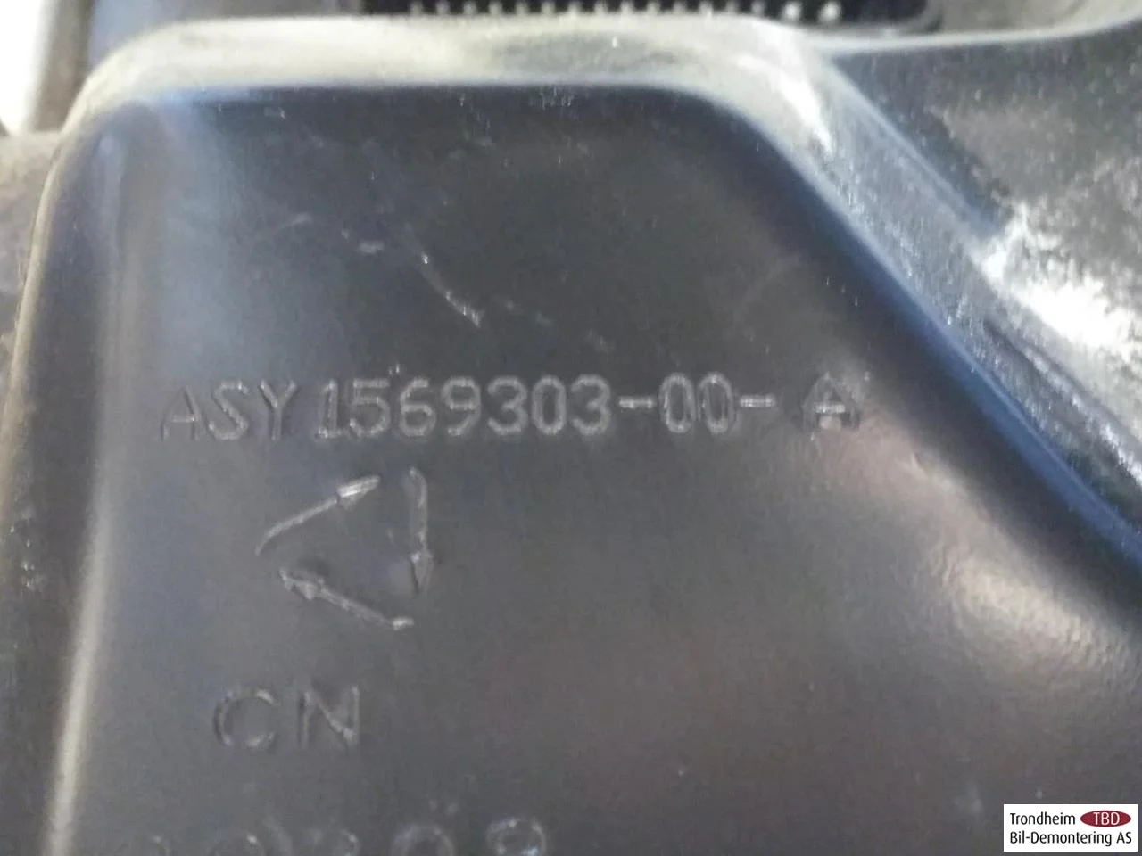 Tesla MODEL 3 2017--> Vezérlőegység, egyéb nézet 4