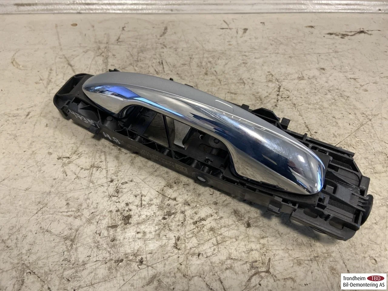 Mercedes EQA H243 2021- Ajtó külső kilincs, jobb