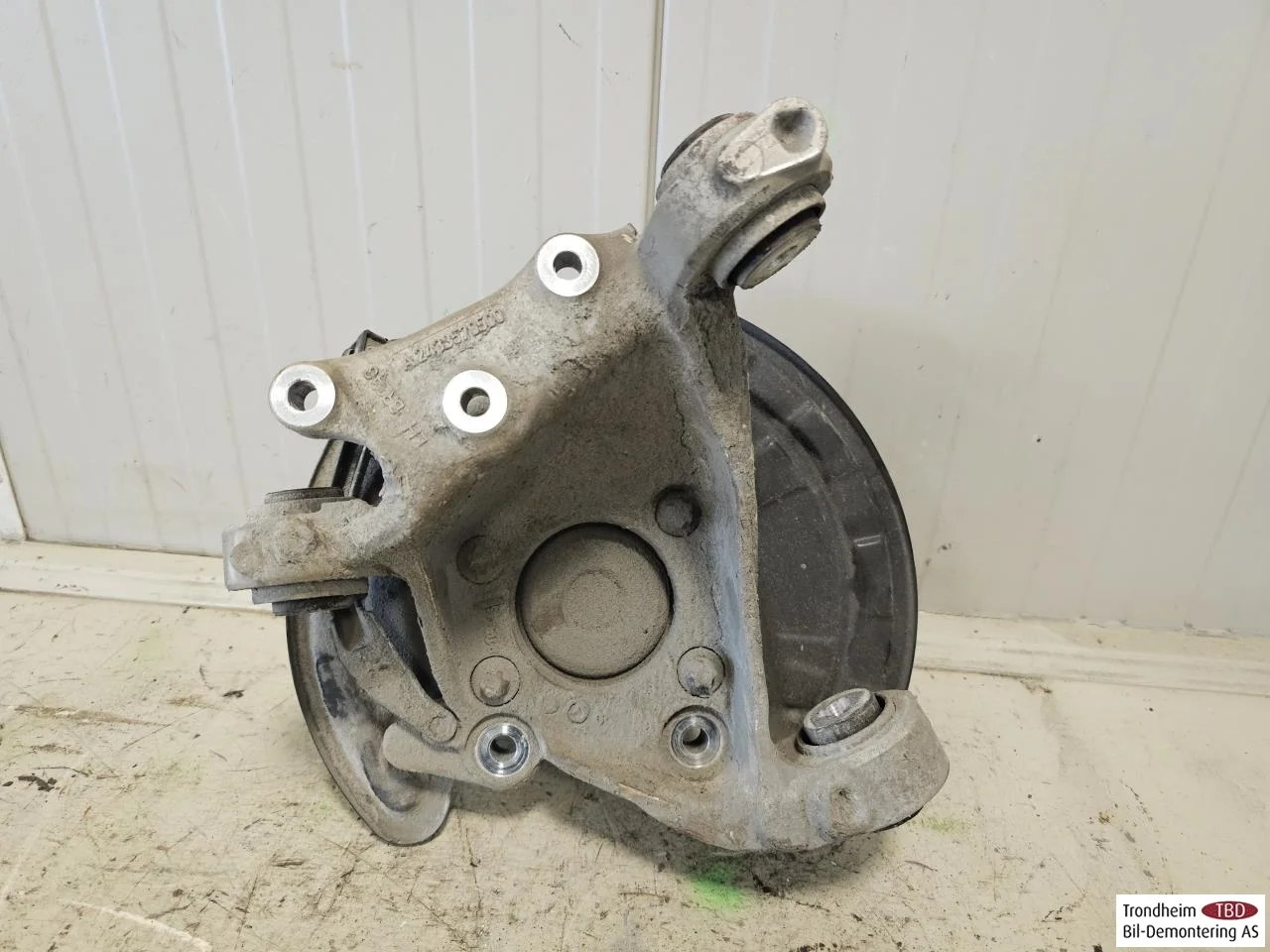 Mercedes EQA H243 2021- Portfuzetă, stânga spate vedere 2