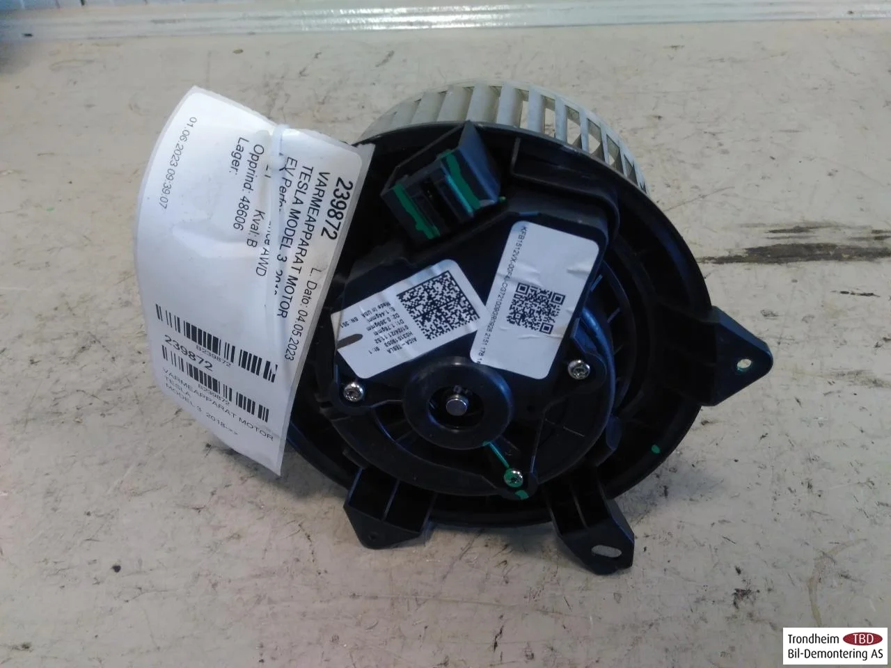 Tesla MODEL 3 2017--> Fűtésventilátor motor