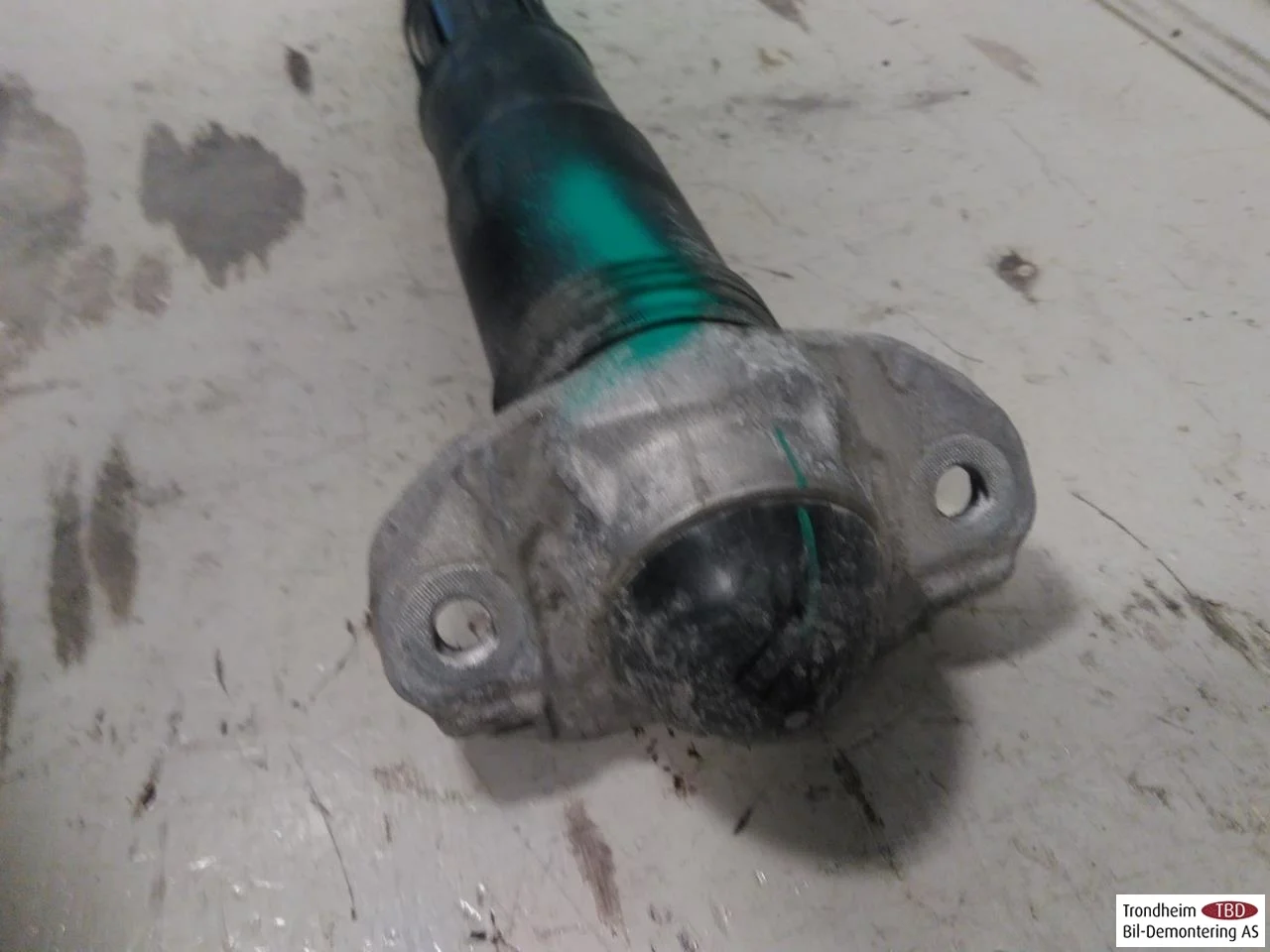 Volkswagen ID.5 2022- Shock absorber, rear view 3