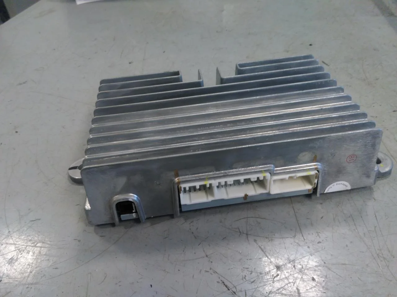 Byd TANG 2021->> Radio / hi-fi amplifier