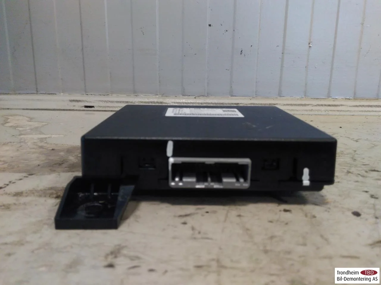 Xpeng P7 2022- Control unit, other view 2