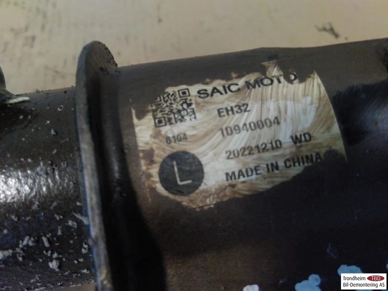 Mg MG4 EH32 2023- Amortizor tip McPherson, față stânga vedere 3