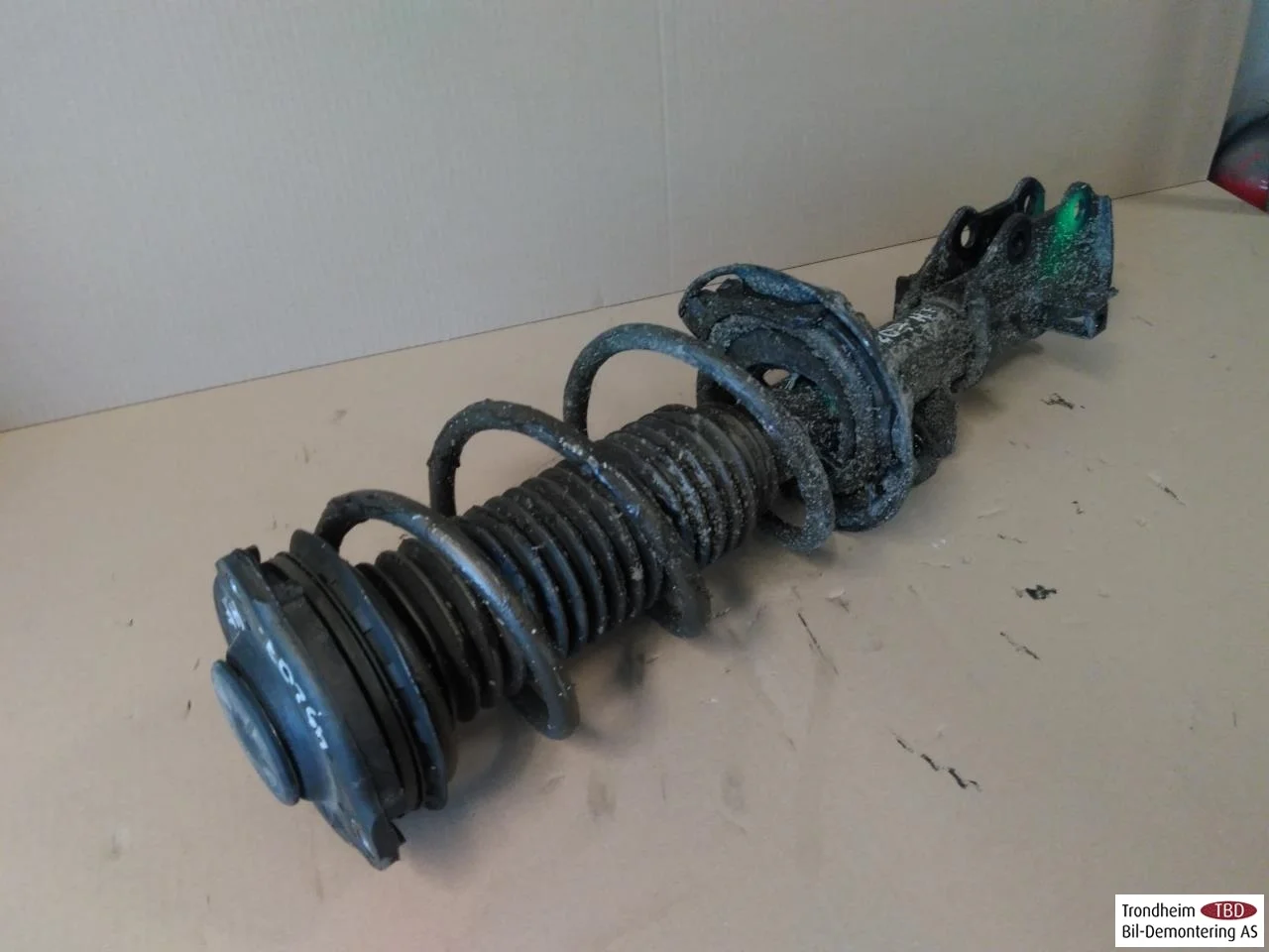 Mg MG4 EH32 2023- Amortizor tip McPherson, față dreapta