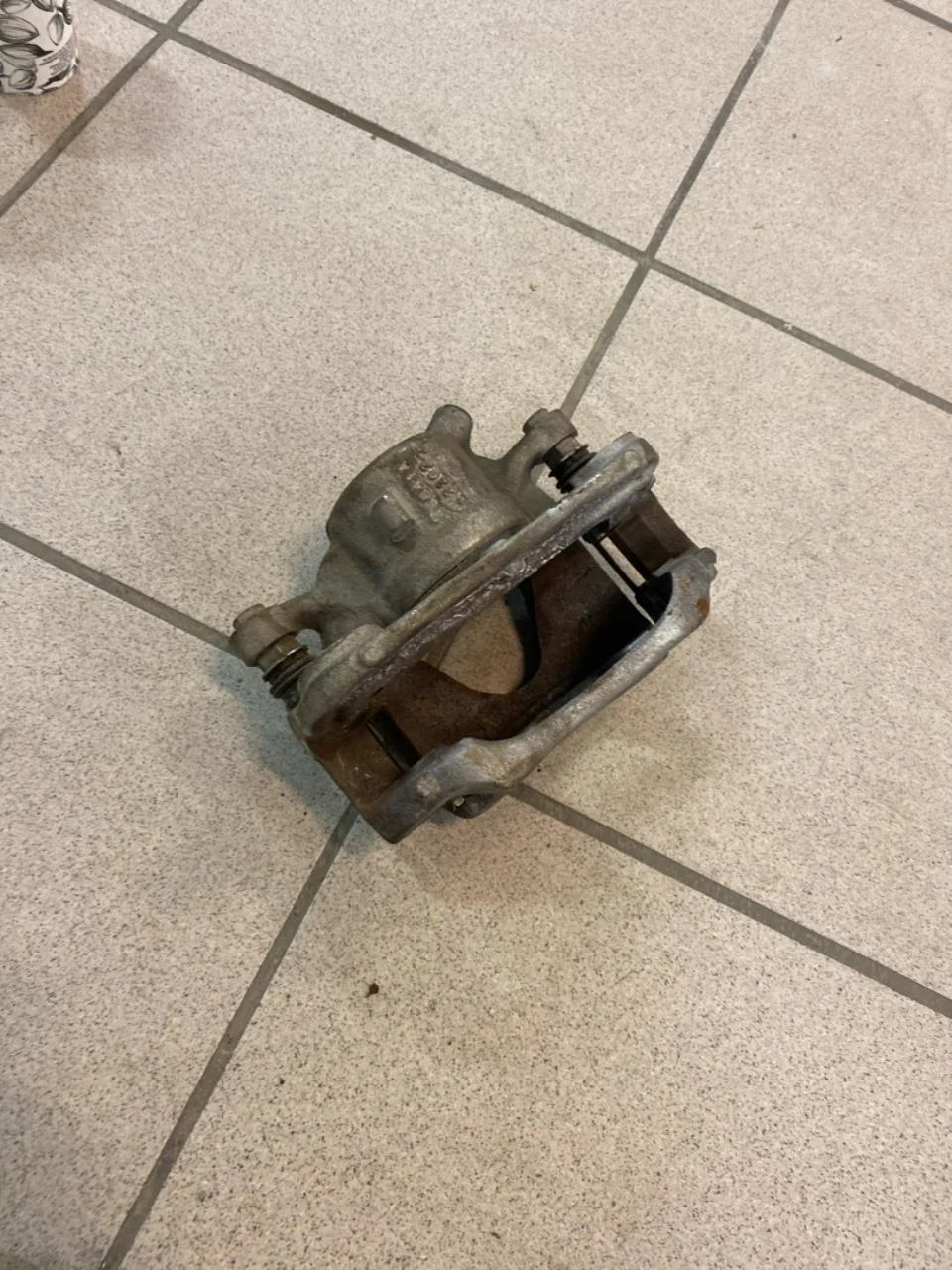 Mini MINI ONE/COOPER 3DR F56 2014-24 Etrier frână față dreapta vedere 2