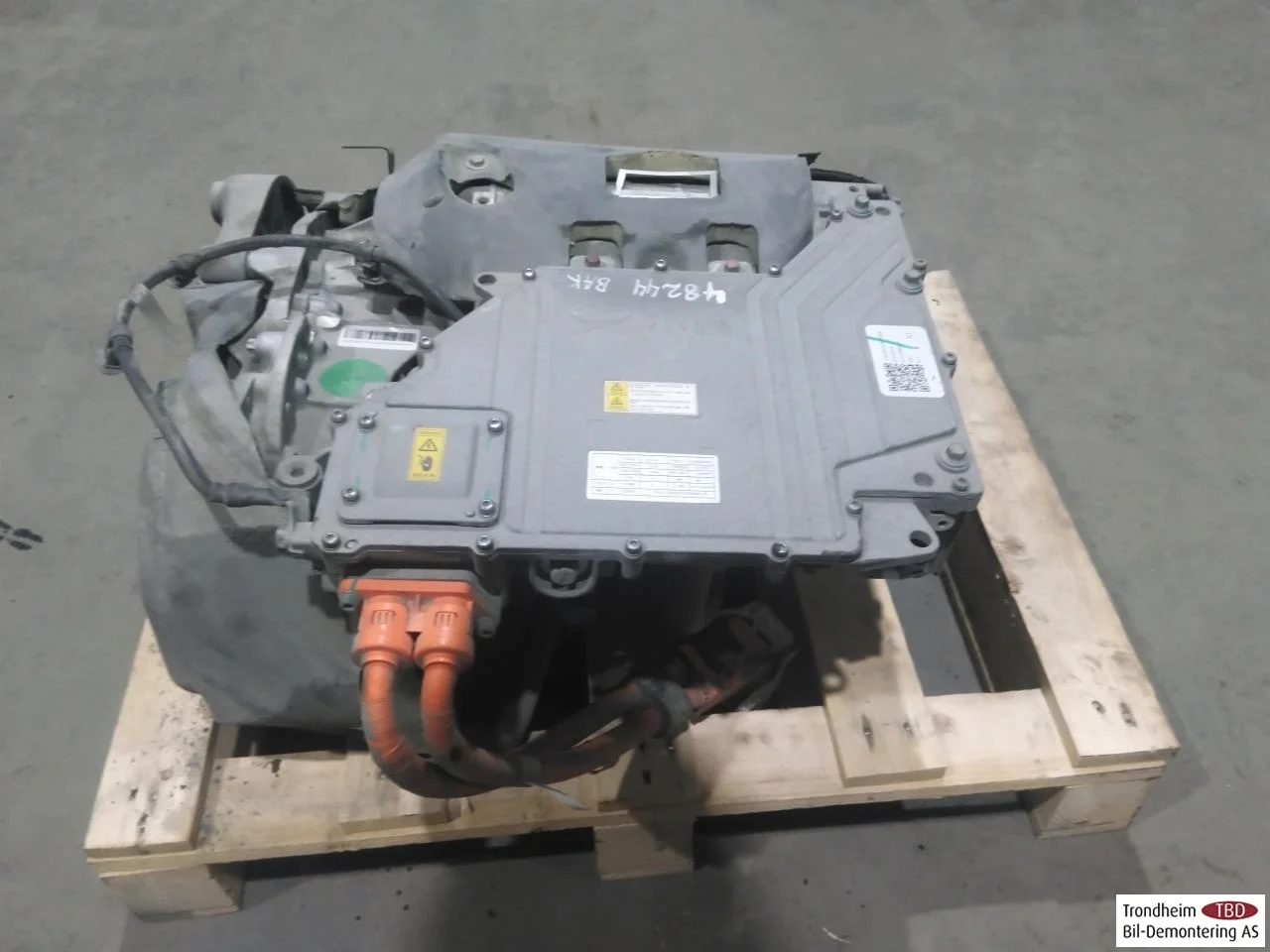 Xpeng P7 2022- Elektromos motor, hátsó nézet 2