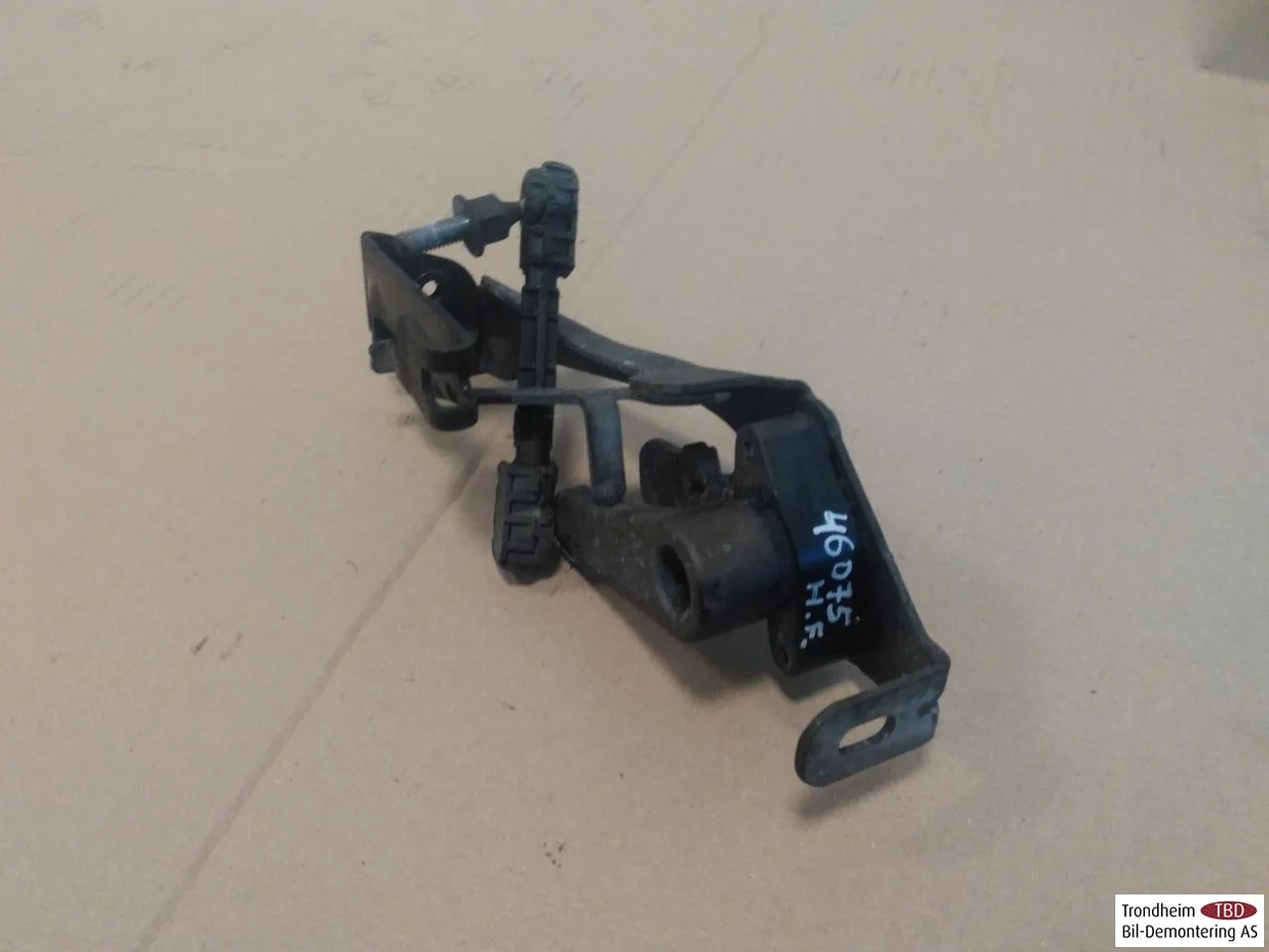 Peugeot 208/E-208 2020-> Senzor reglaj nivel / suspensie pneumatică