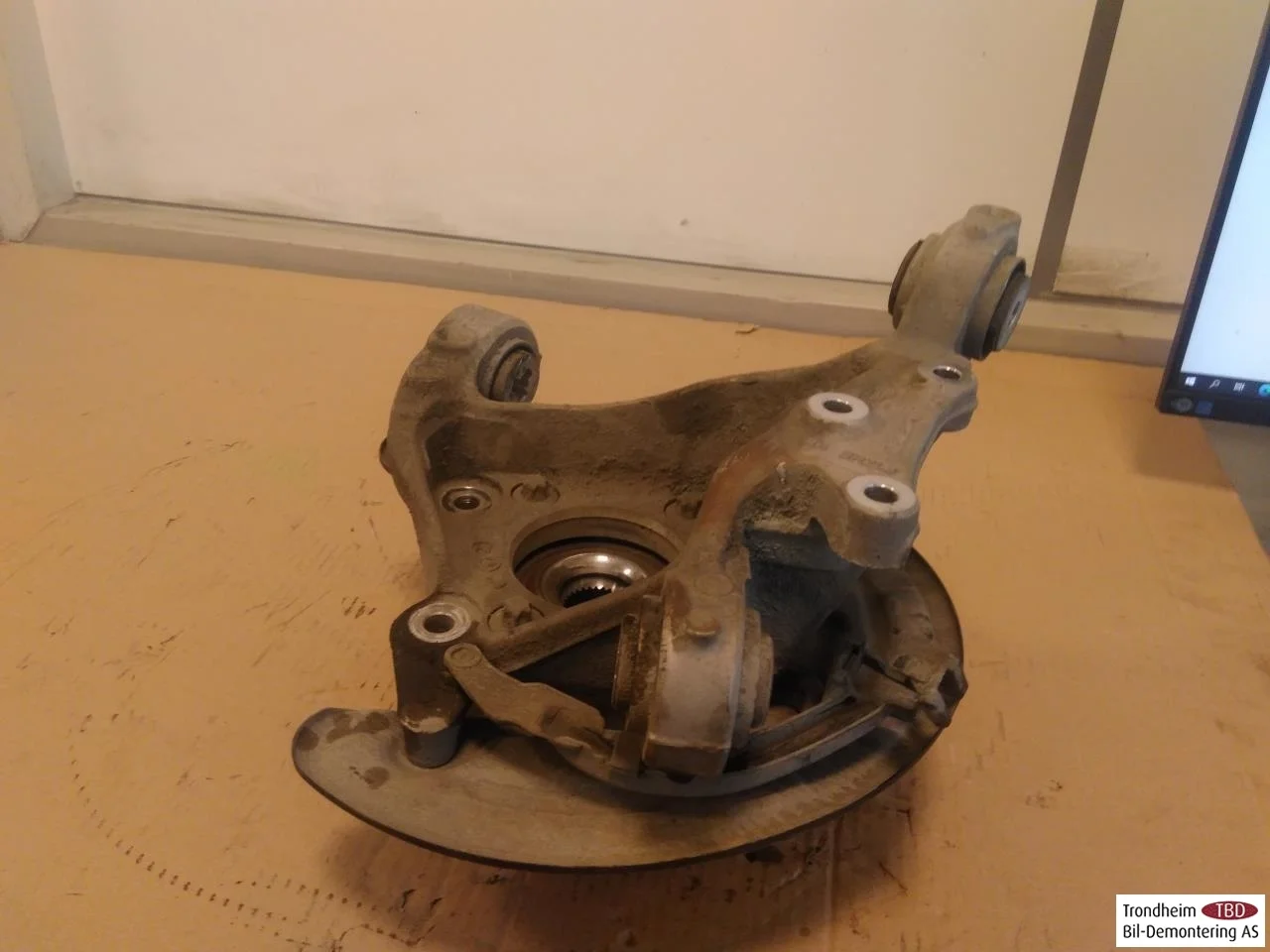 Mercedes EQA H243 2021- Portfuzetă, dreapta spate vedere 2
