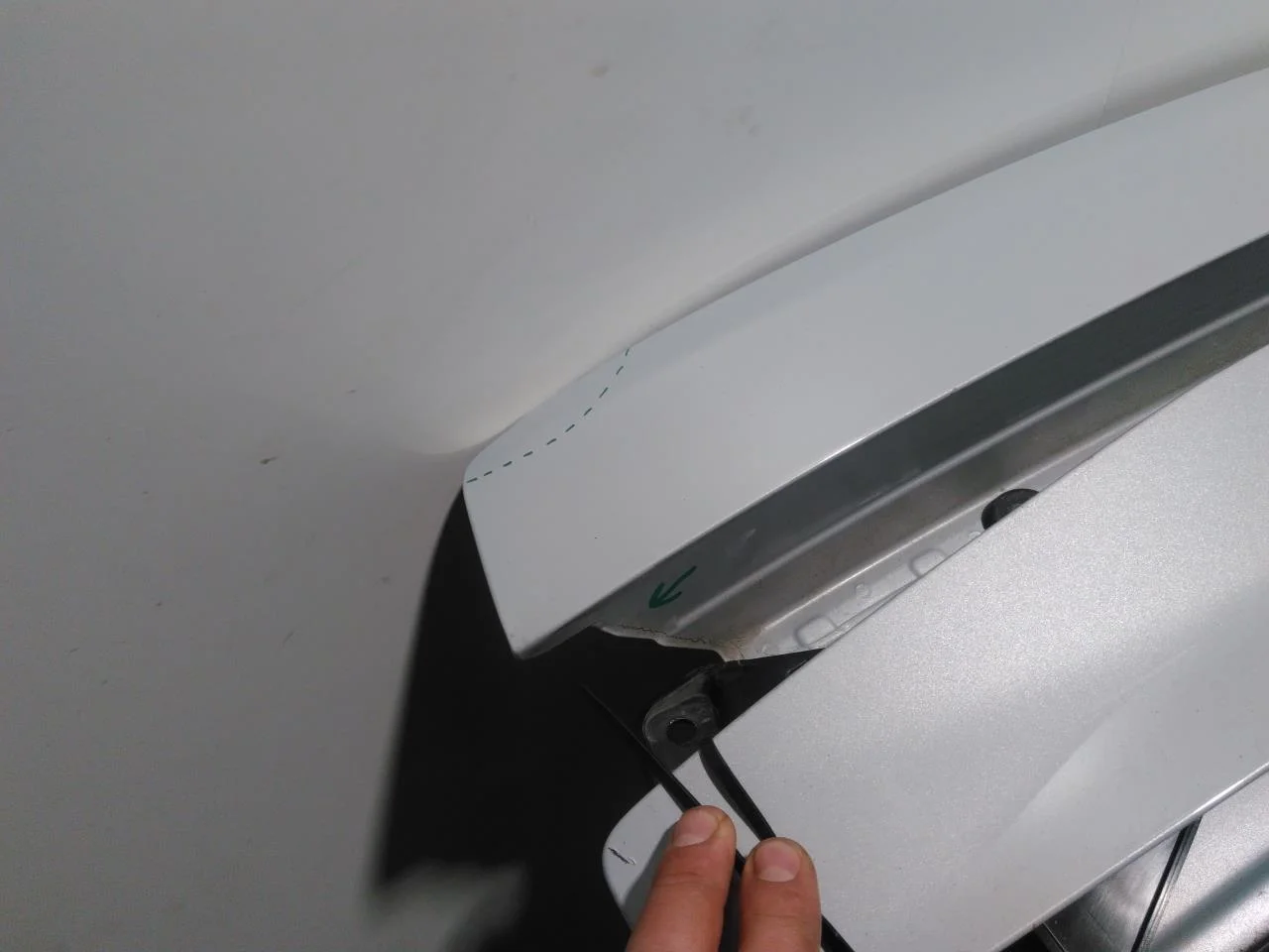 Polestar 2 2020- Trunk lid, sedan view 2