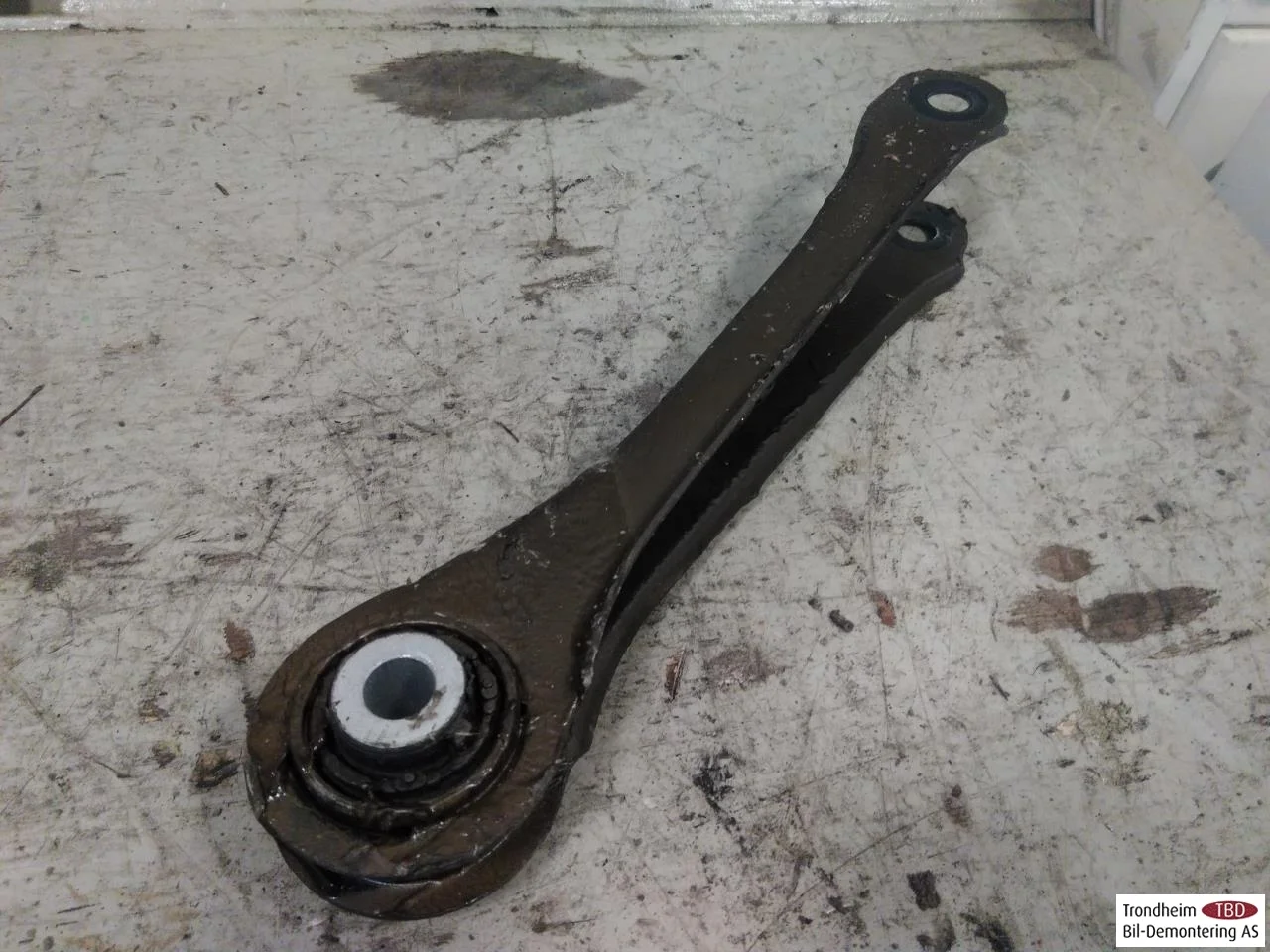 Mg MG4 EH32 2023- Braț suspensie, dreapta spate vedere 2