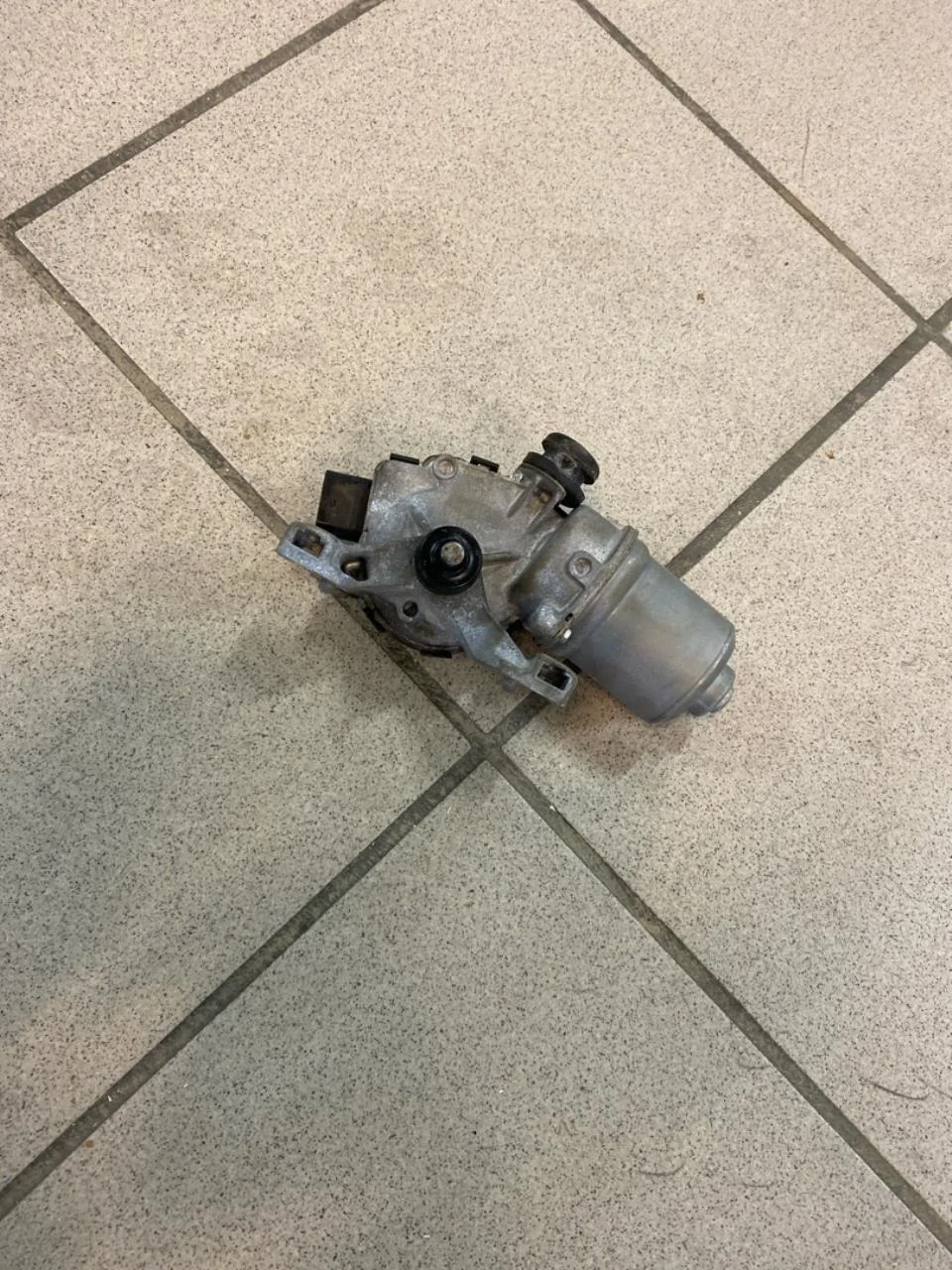 Mini MINI ONE/COOPER 3DR F56 2014-24 Windshield wiper motor