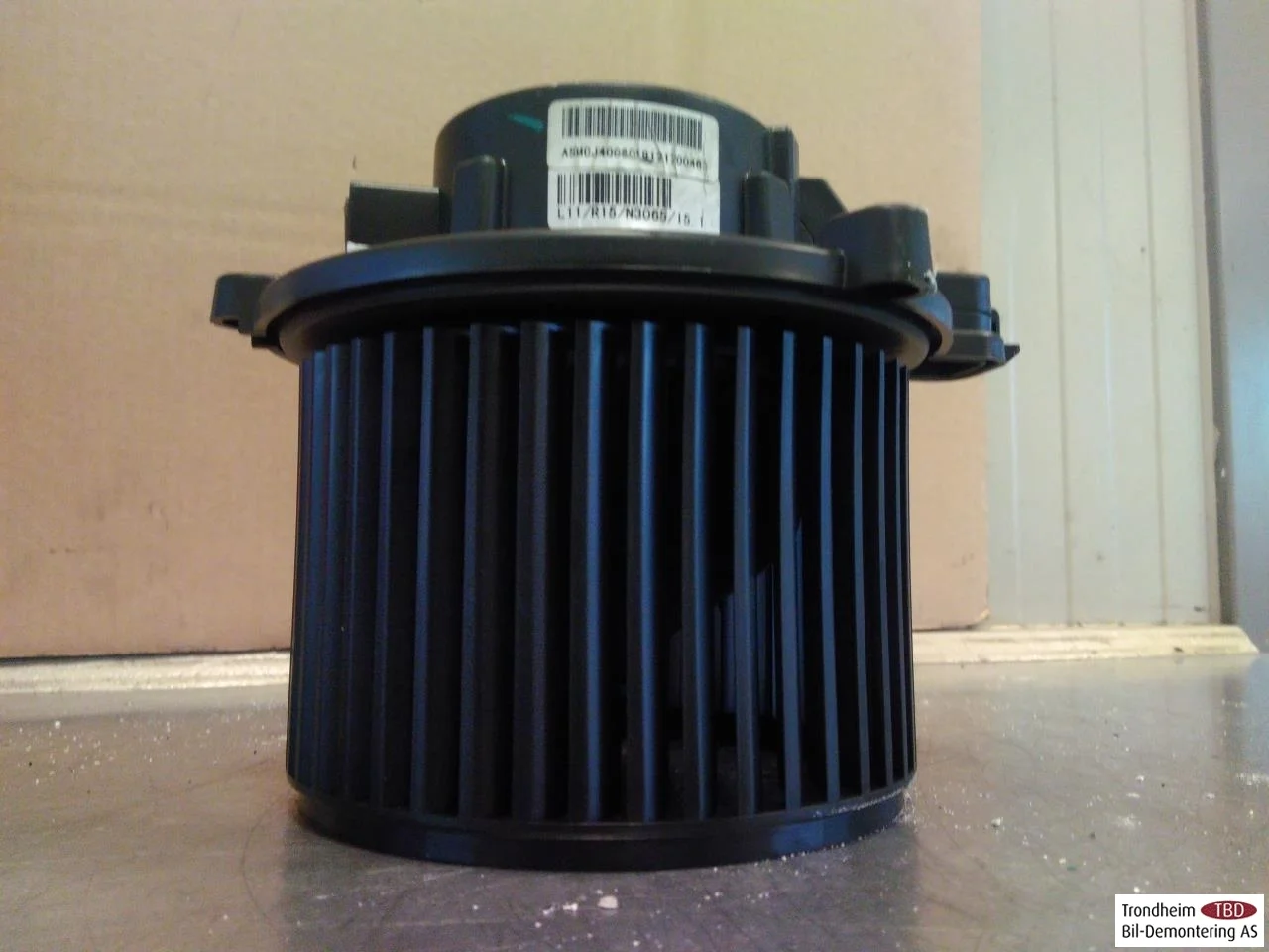 Mg ZS EV 2020- Heater blower motor view 3