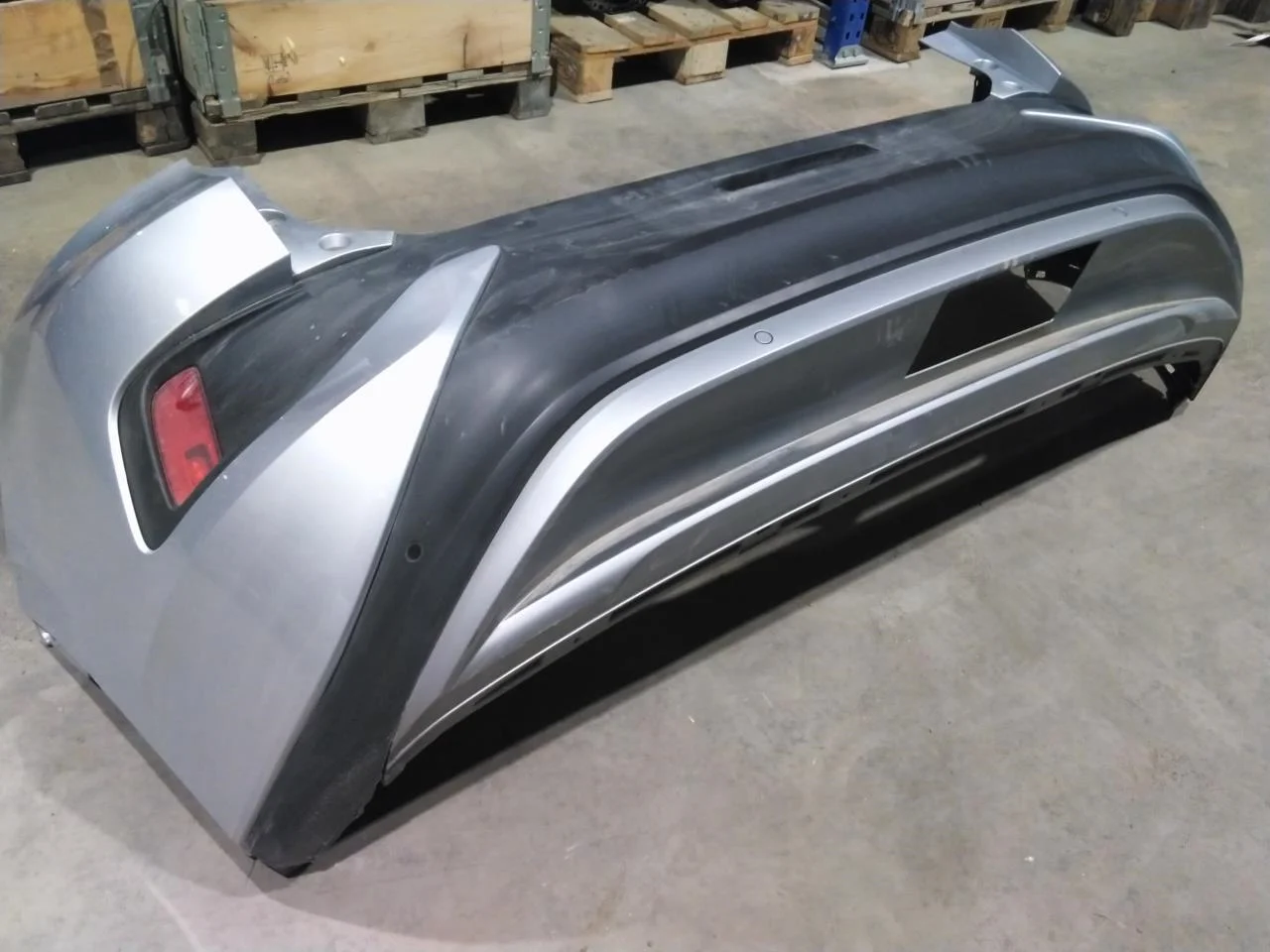 Volkswagen ID.4 2021- Rear bumper view 2