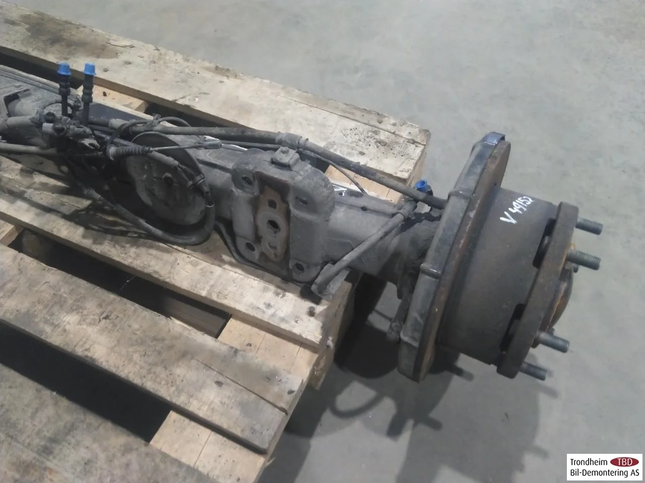 Maxus E-DELIVER9 2022- Rear suspension, other view 2