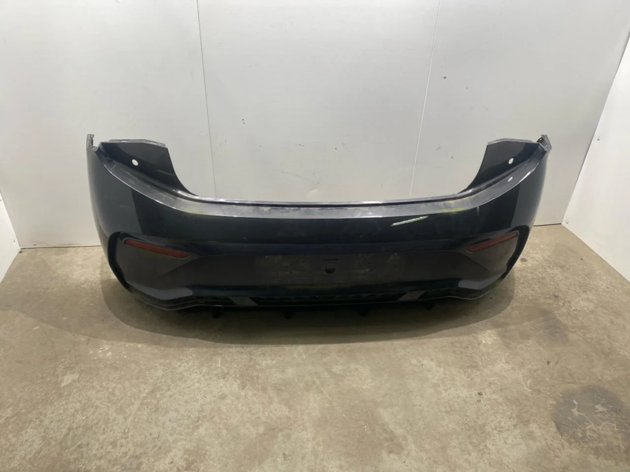 Cupra BORN 2022- Rear bumper view 2