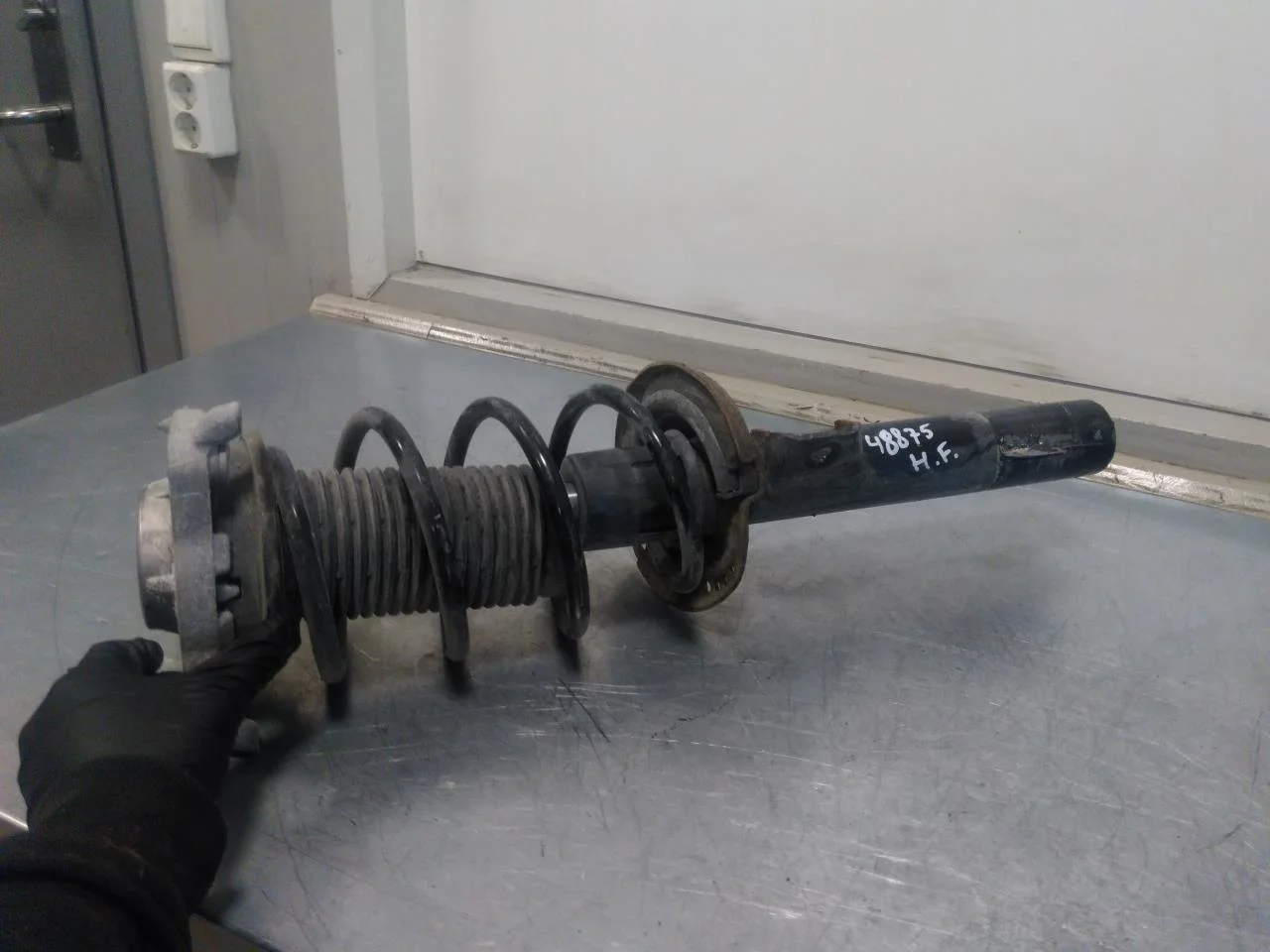 Volkswagen ID.3 2021- Strut assembly, front right