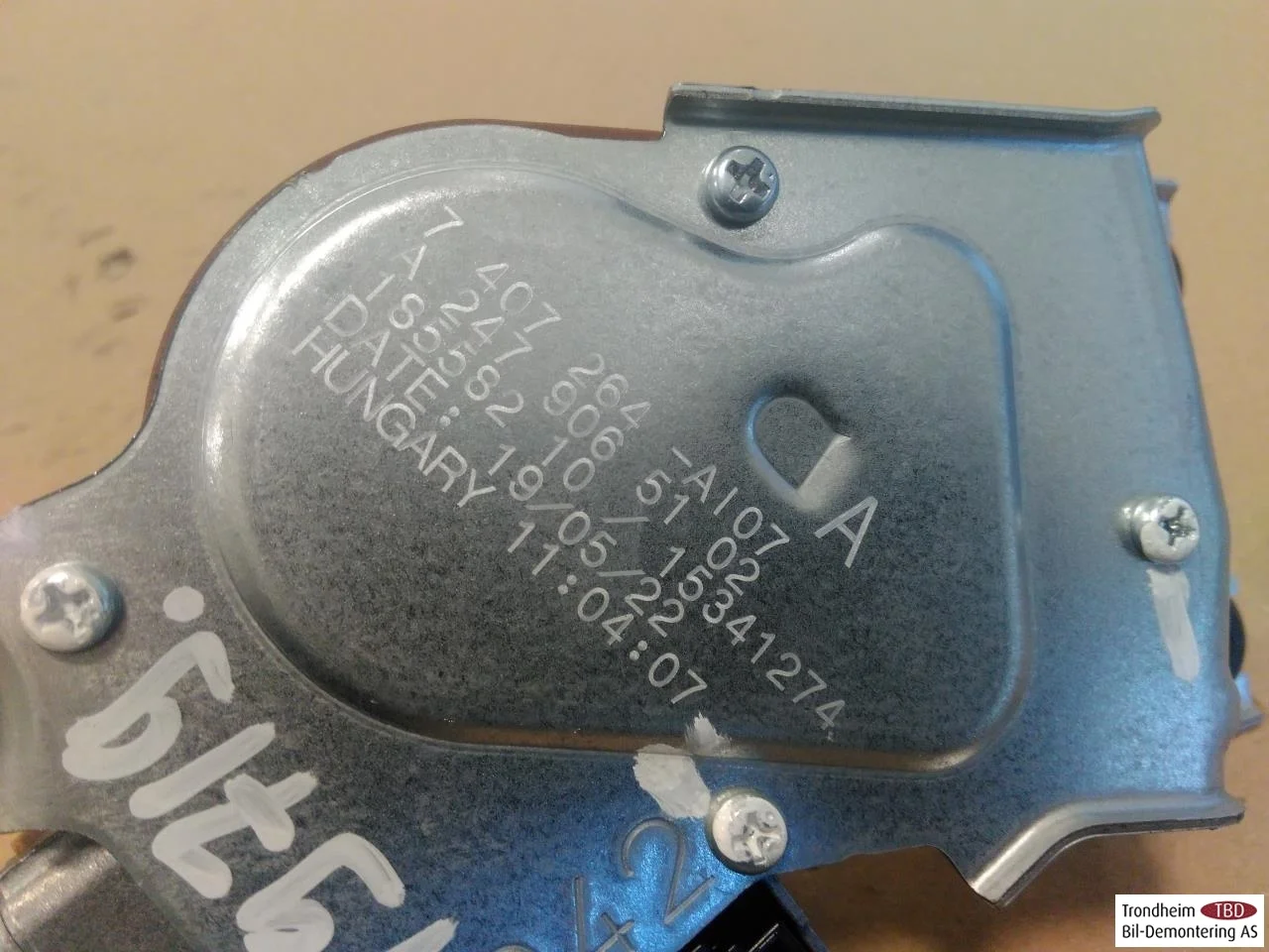 Mercedes EQA H243 2021- Ablaktörlő motor, csomagtérajtó nézet 2