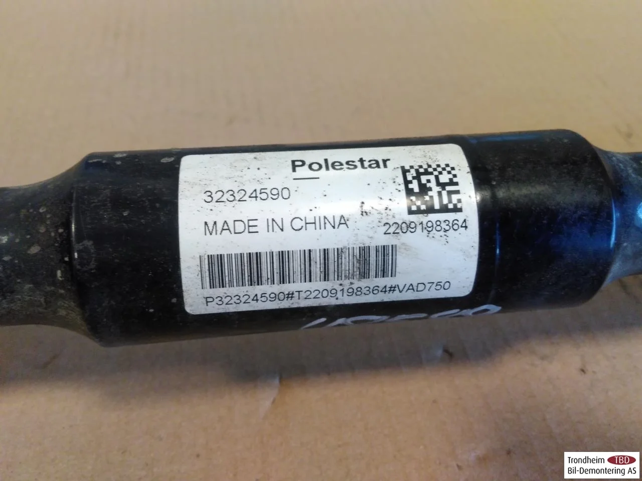 Polestar 2 2020- Rear right driveshaft view 4