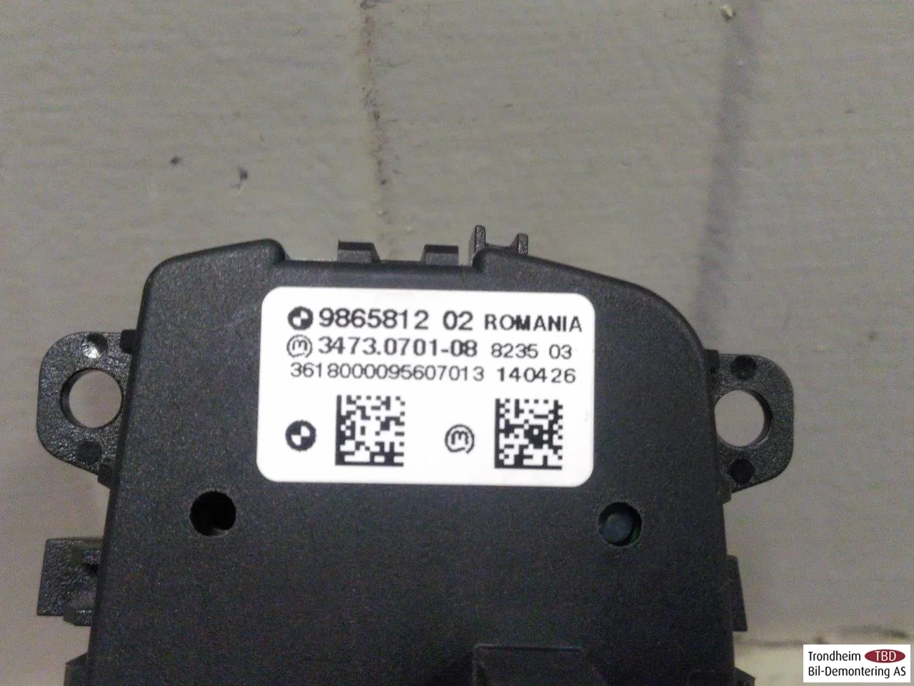 BMW I3 I01 2013-22 Headlight switch view 3
