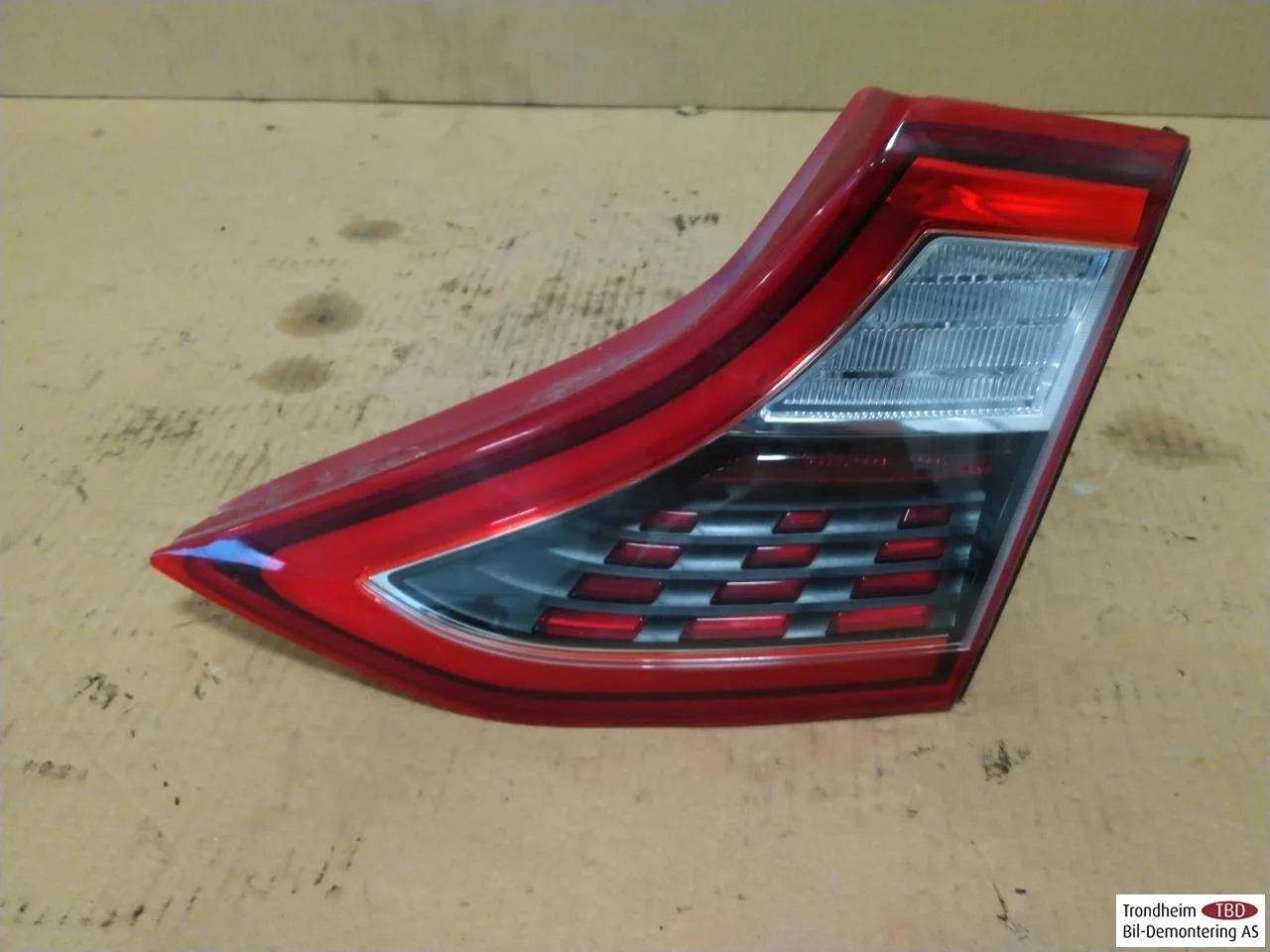 Hyundai IONIQ AE 2017-22 Lampă spate dreapta pe hayon, interioară
