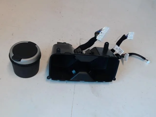 Hyundai IONIQ AE 2017-22 Cup holder