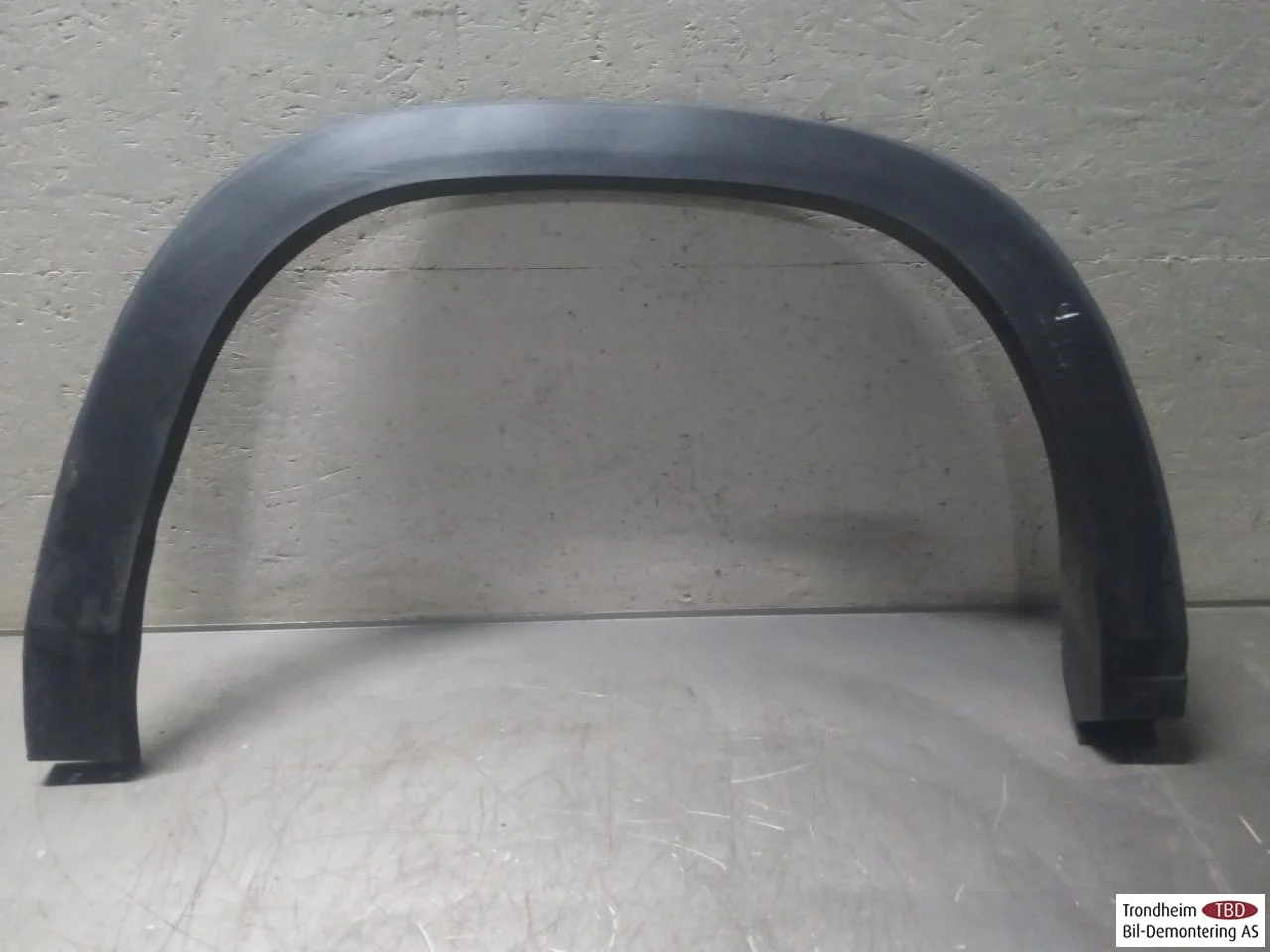 Maxus E-DELIVER9 2022- Wheel arch trim