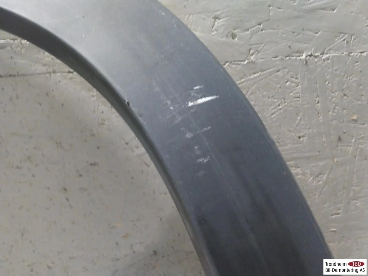 Maxus E-DELIVER9 2022- Wheel arch trim view 3
