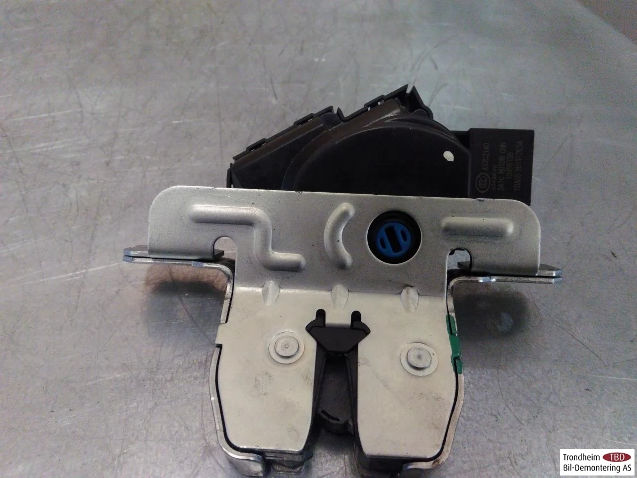 Mg ZS EV 2020- Tailgate lock view 2