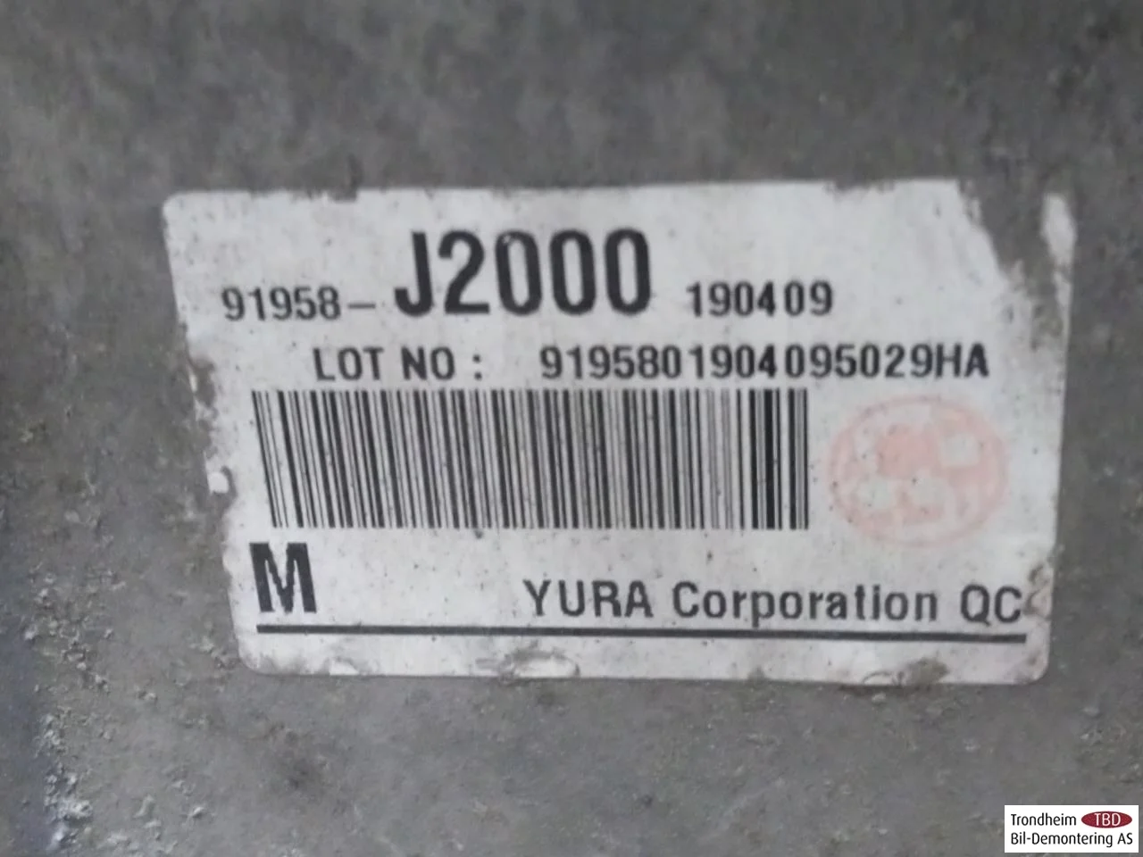 Kia SOUL 2009- Feszültségátalakító, akkumulátor nézet 4